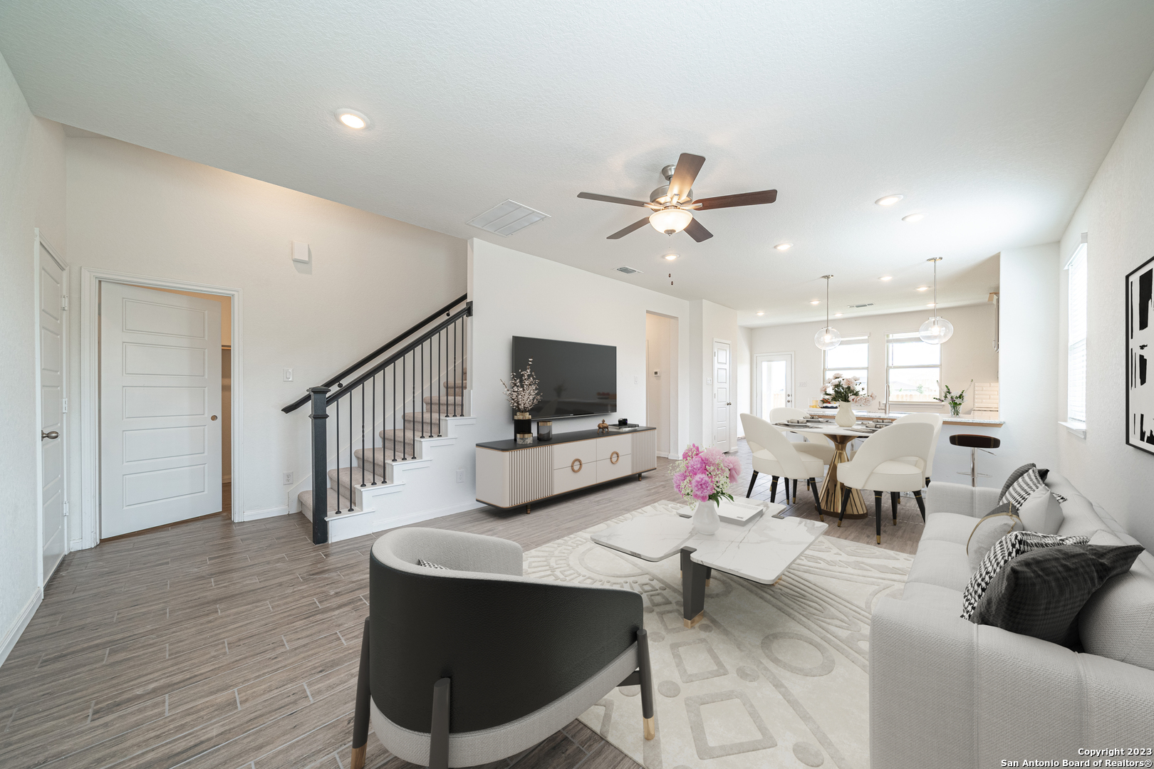 4843 Park Leaf