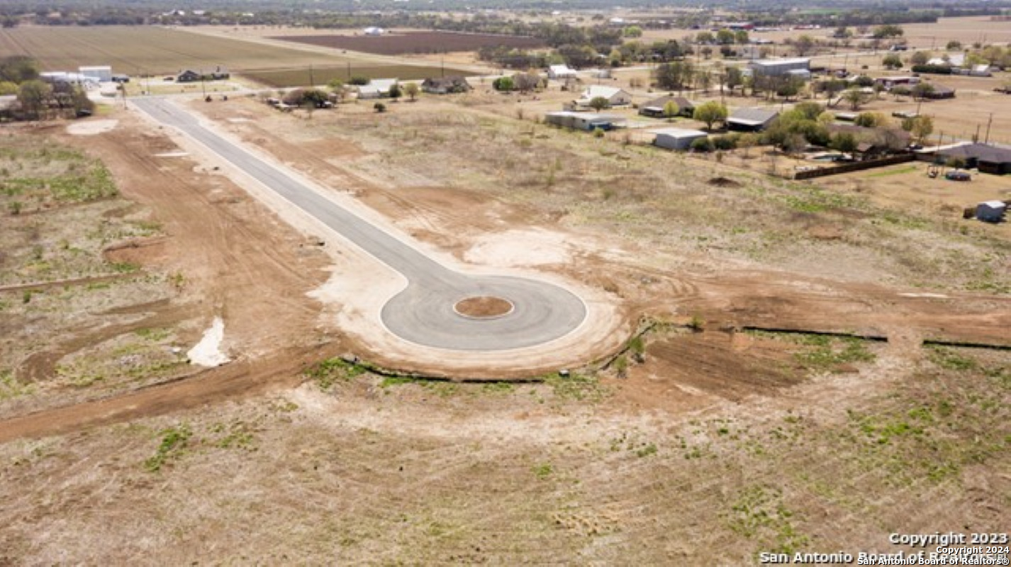LOT 6 Venado Oaks