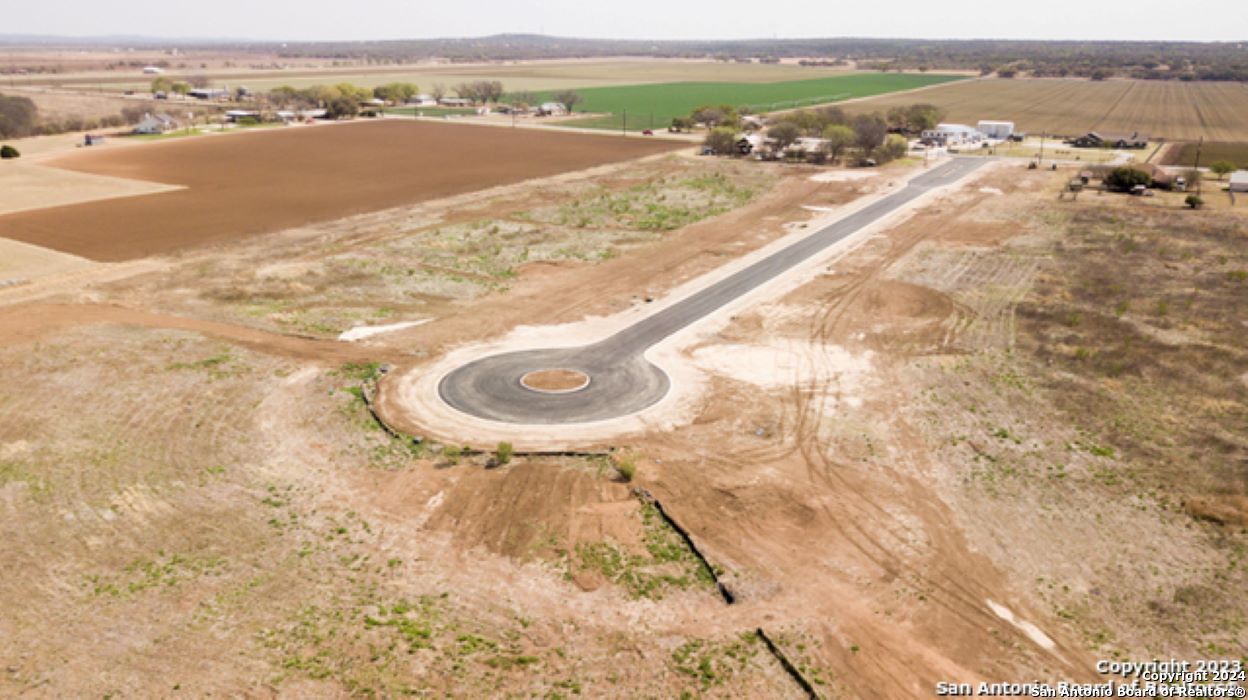 LOT 6 Venado Oaks