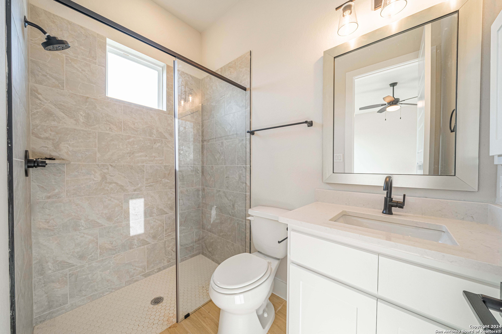 235 Venado Oaks