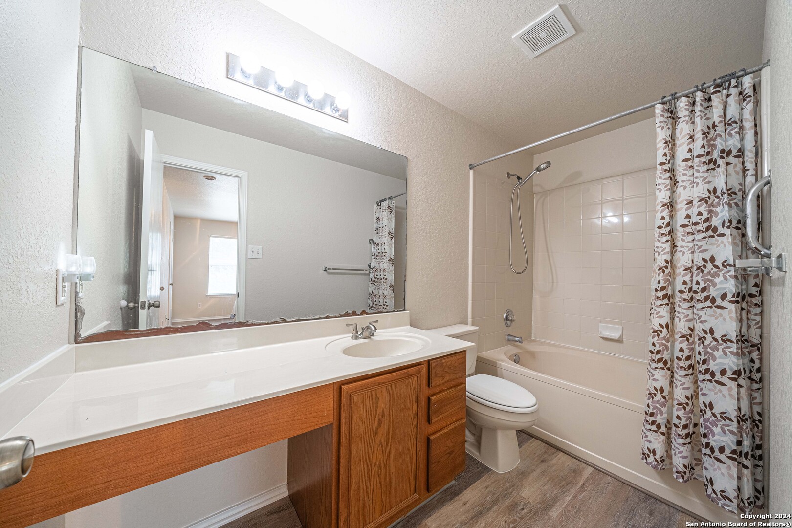 118 BEACON BAY