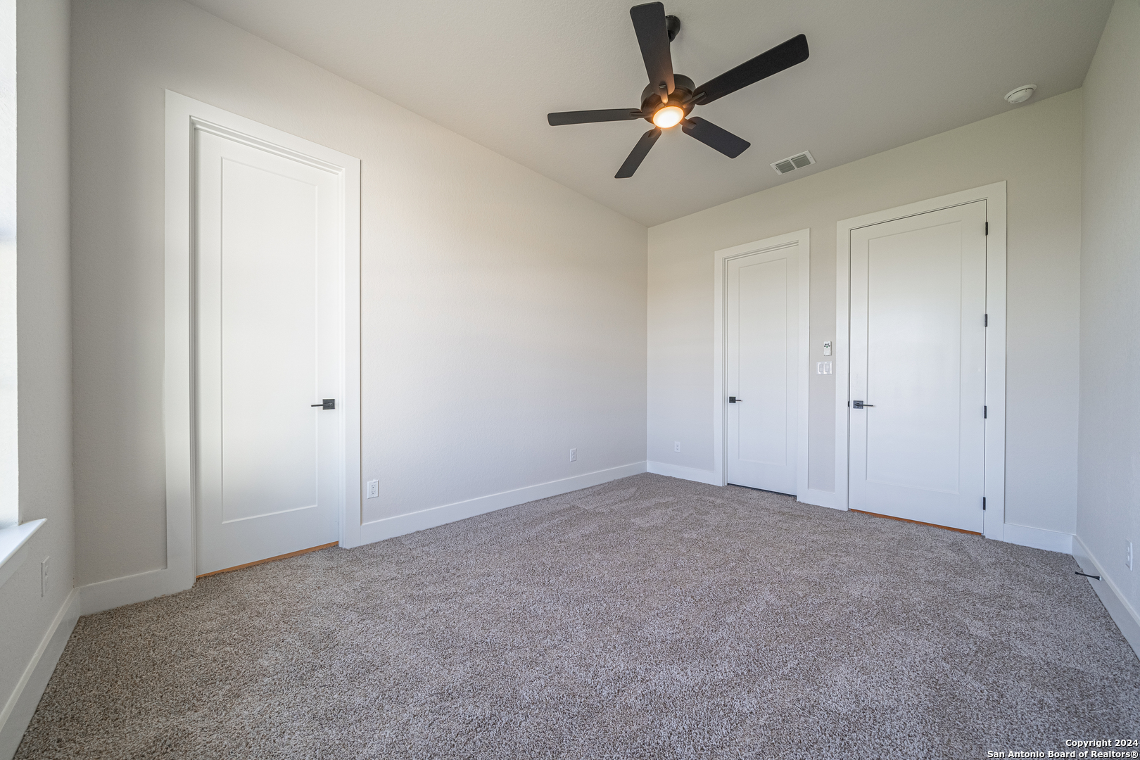 311 Venado Oaks