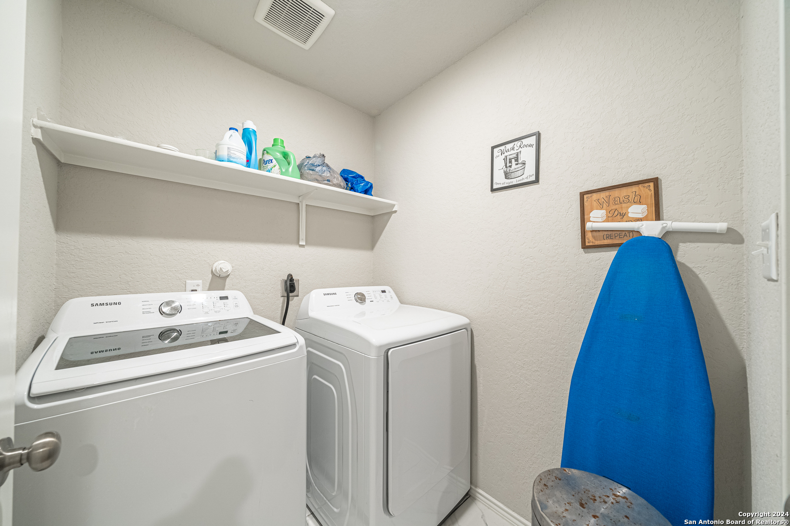 3303 Rosita Way