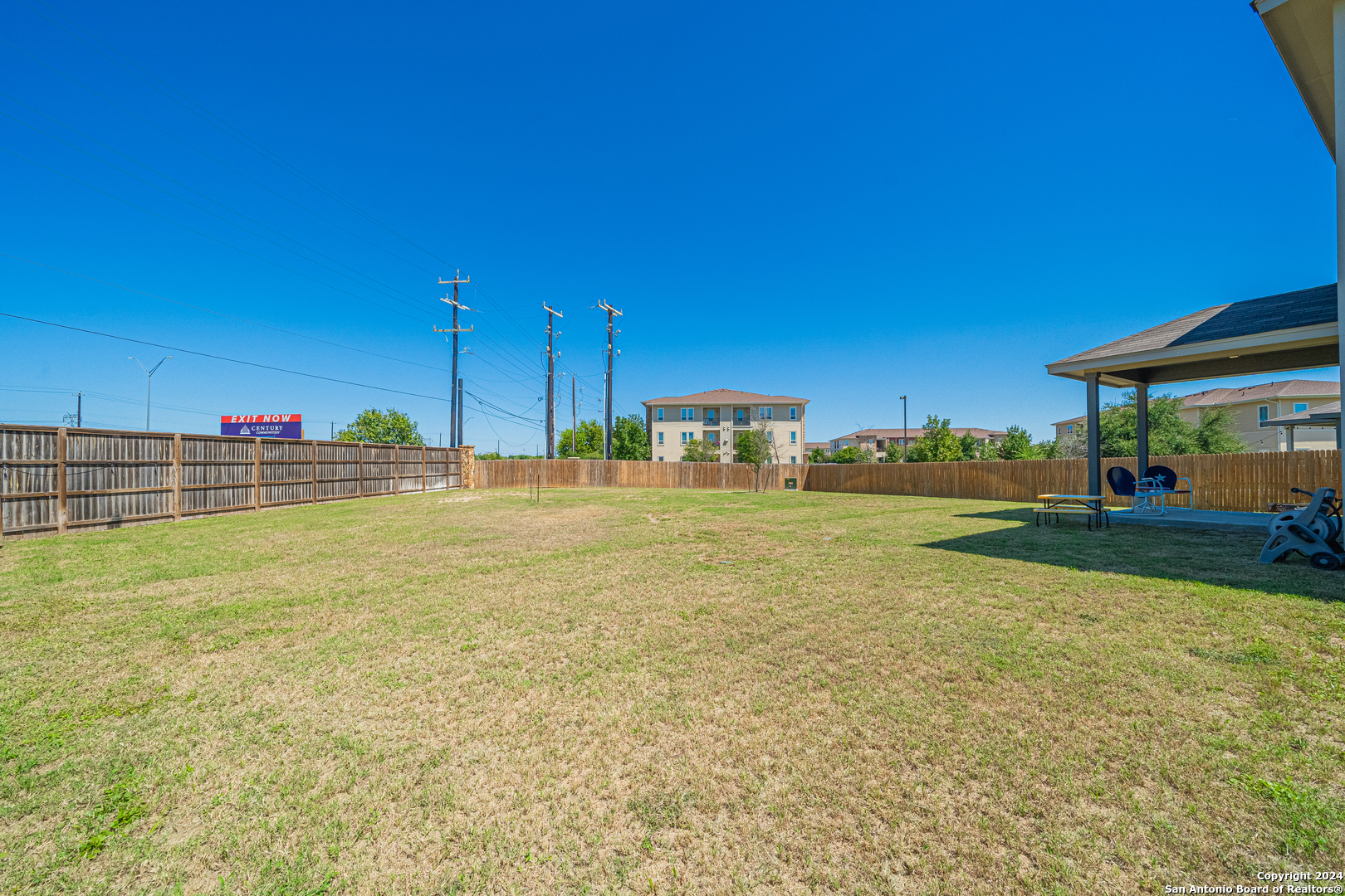3303 Rosita Way