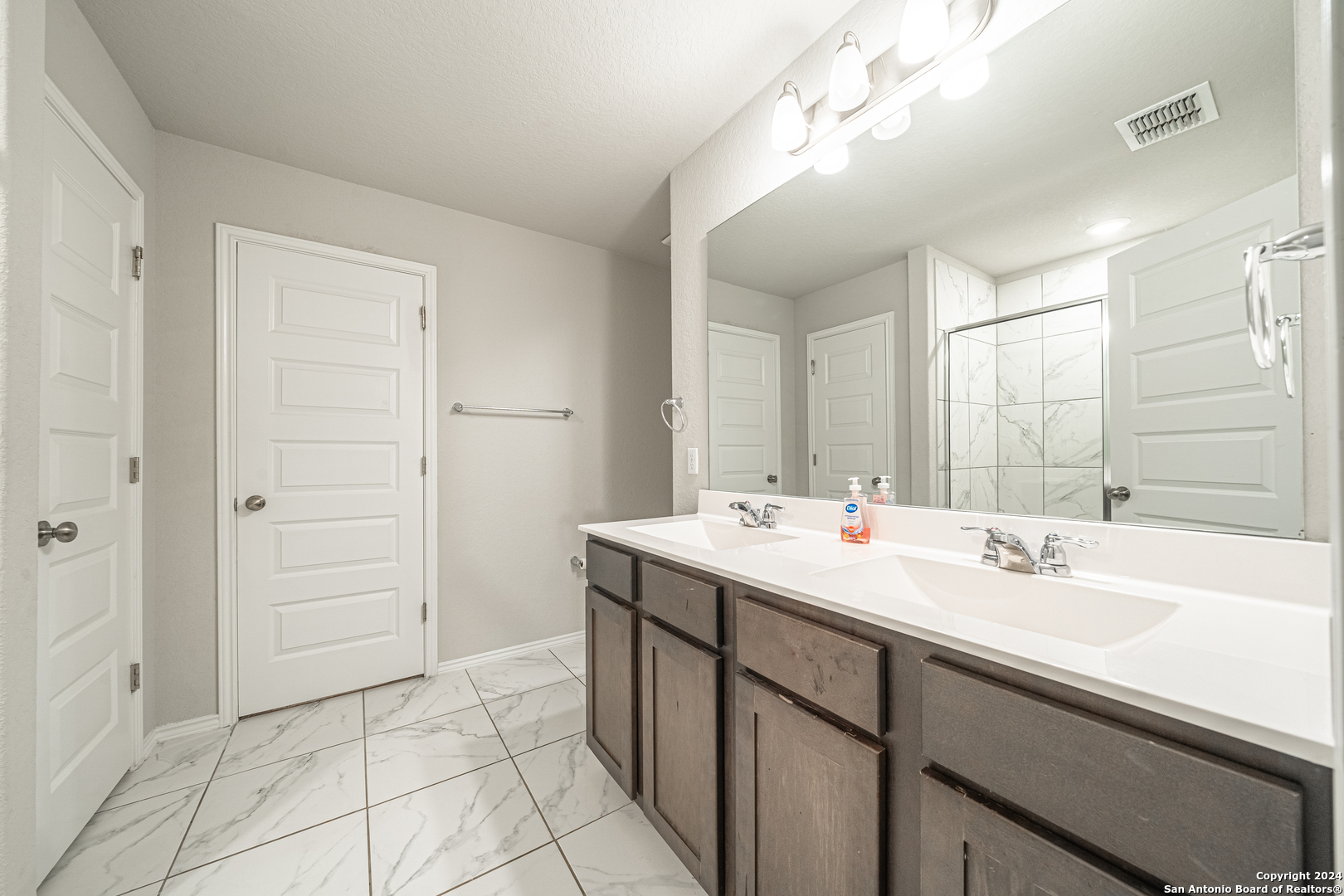 3303 Rosita Way