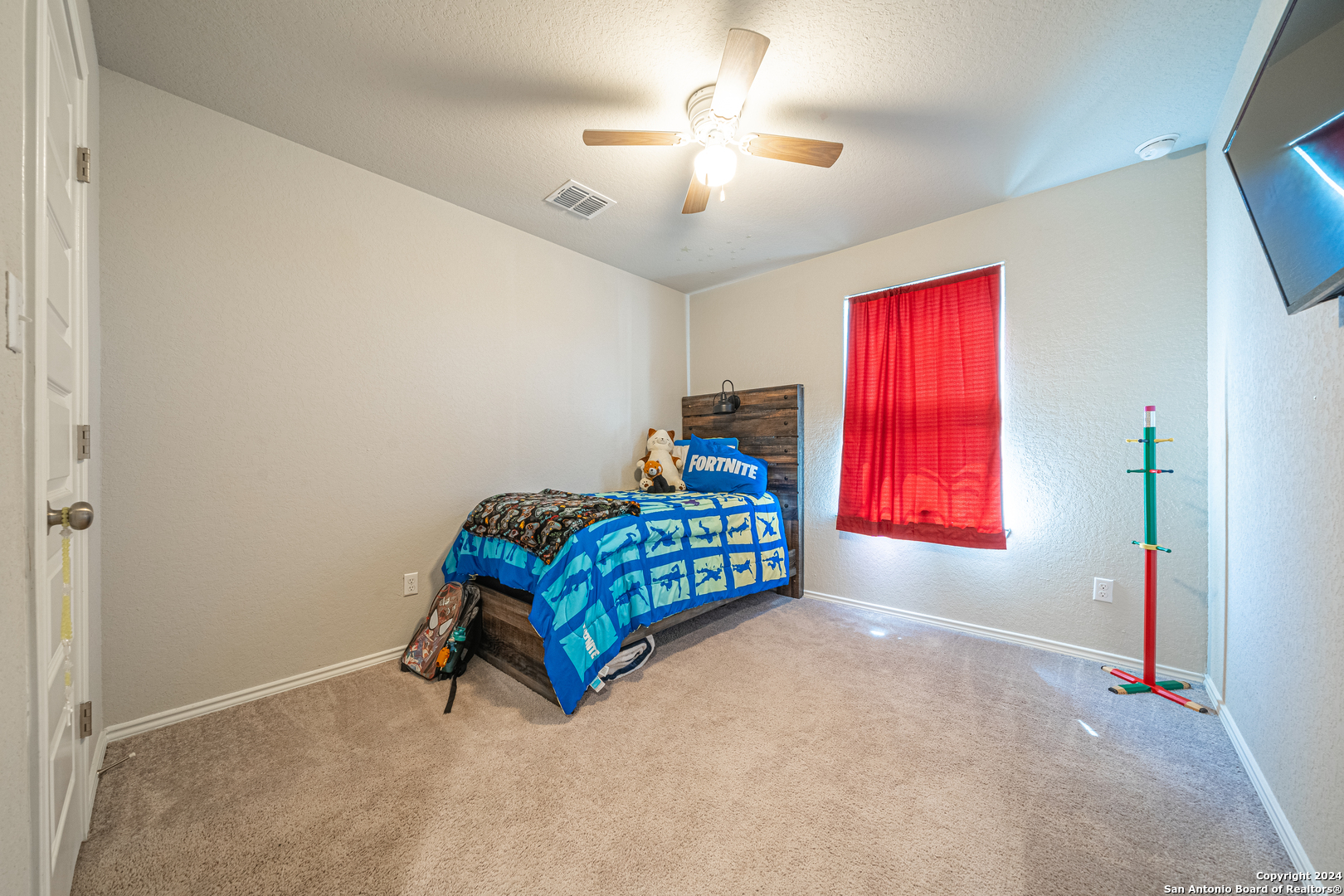 3303 Rosita Way
