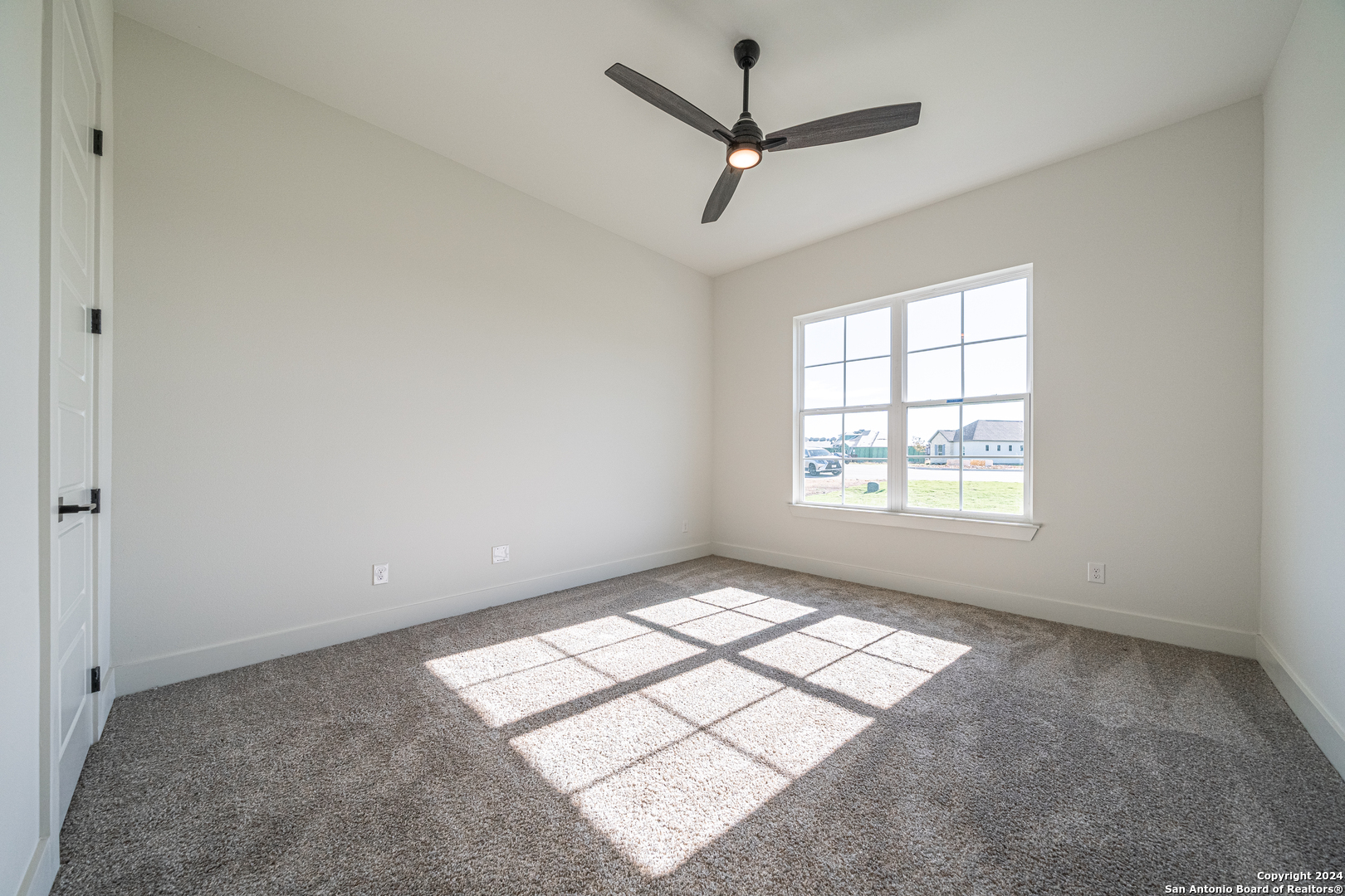 310 Venado Oaks