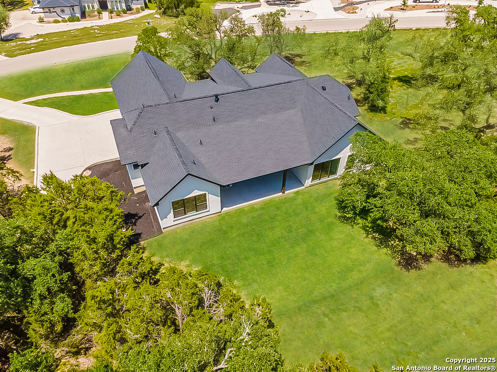 1262 Smoky Loop