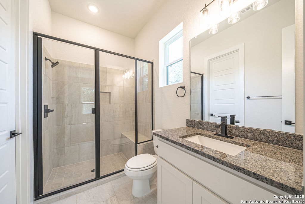 1262 Smoky Loop