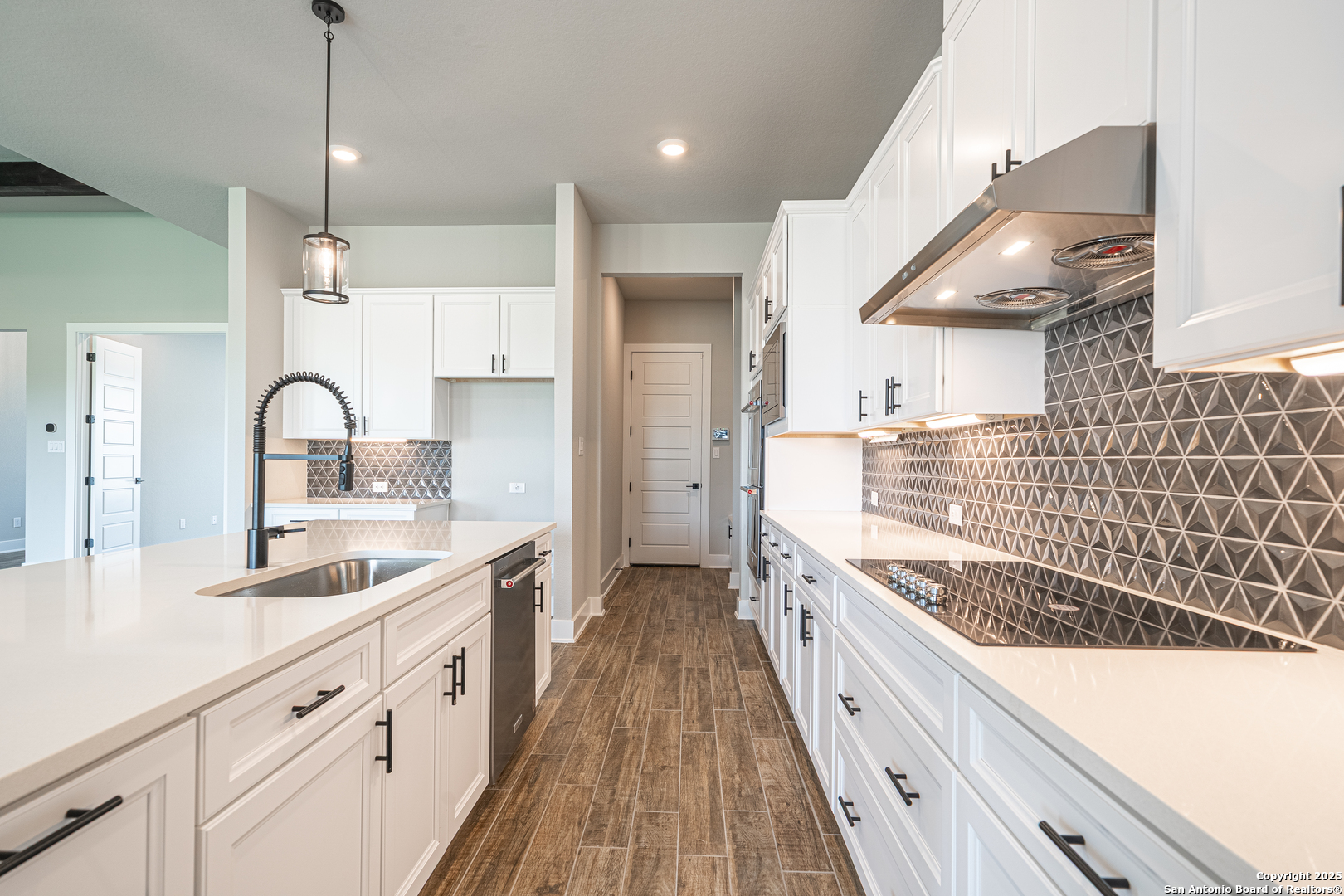 259 Venado Oaks