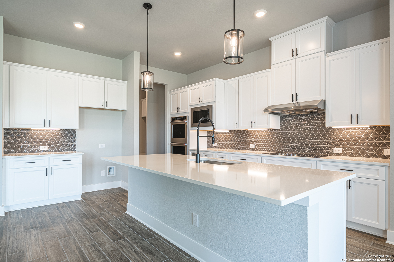 259 Venado Oaks