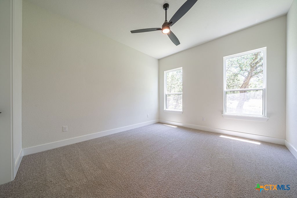 1262 Smoky Loop Road