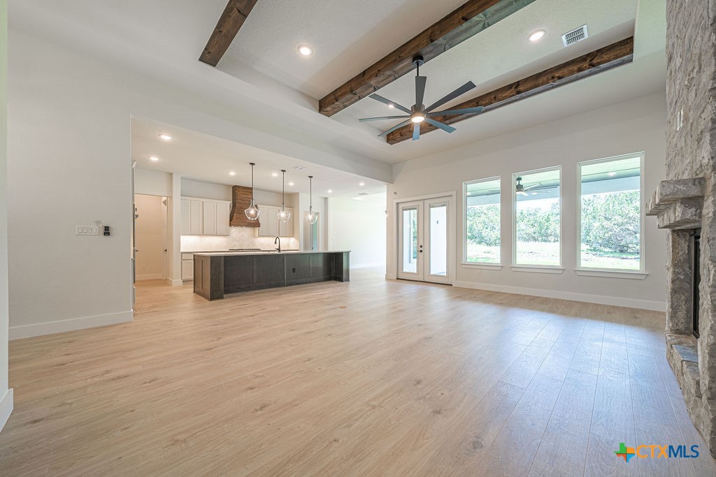 1262 Smoky Loop Road