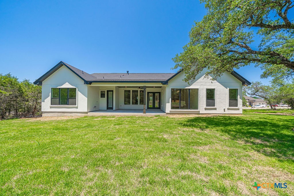 1262 Smoky Loop Road