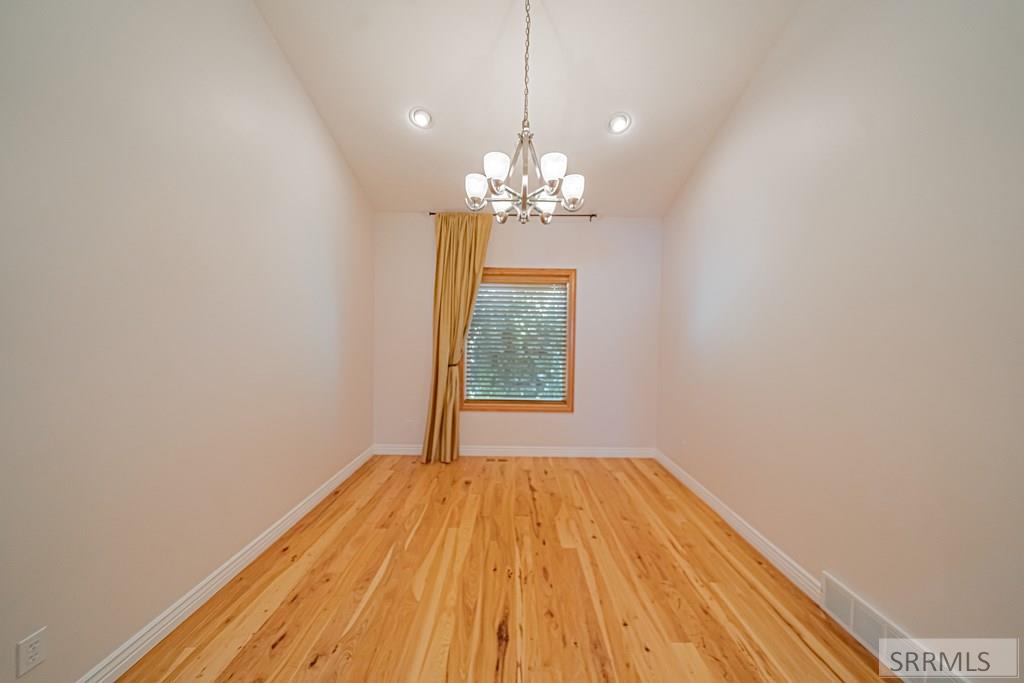 2855 Woodbridge Drive