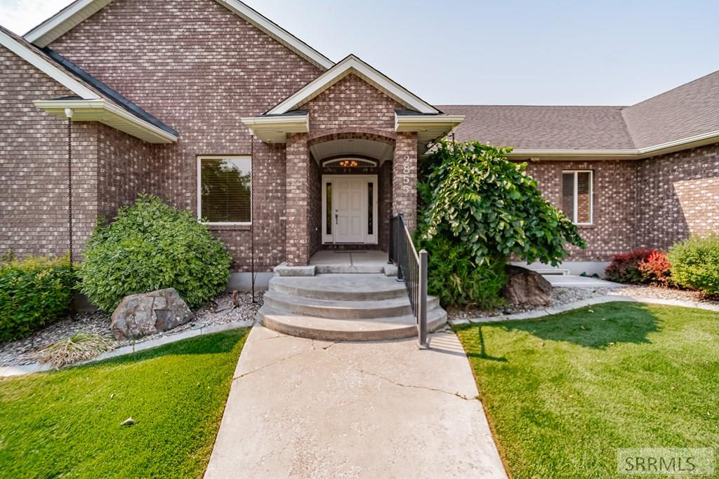 2855 Woodbridge Drive