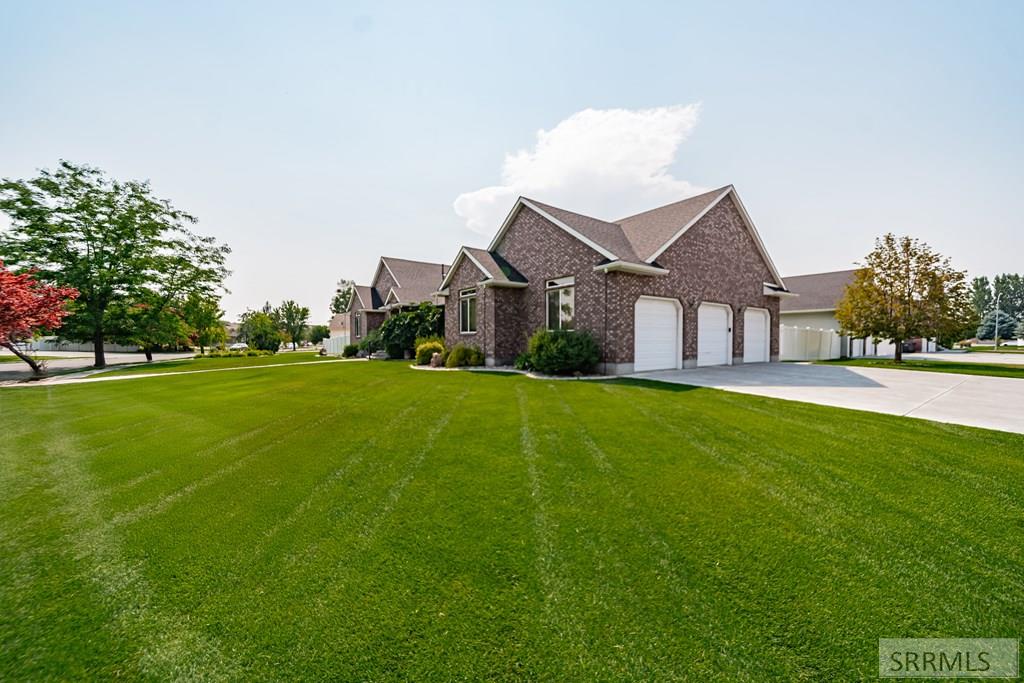 2855 Woodbridge Drive