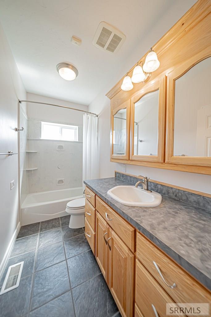 2855 Woodbridge Drive