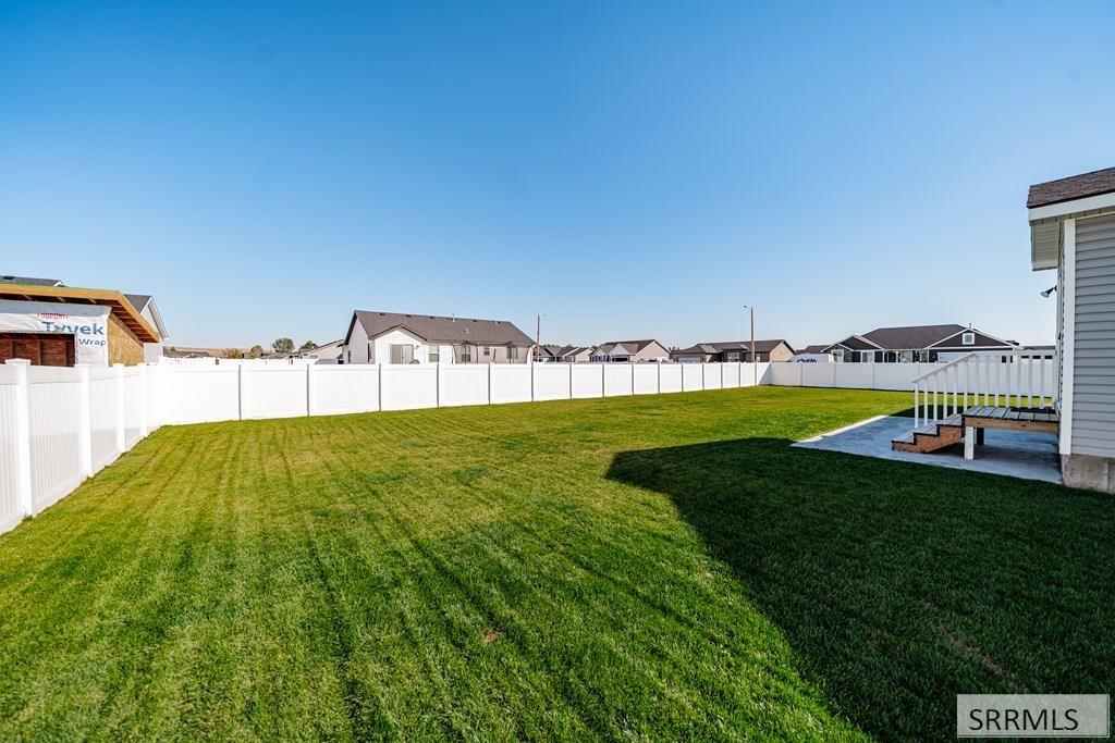 3816 N Catalina Avenue