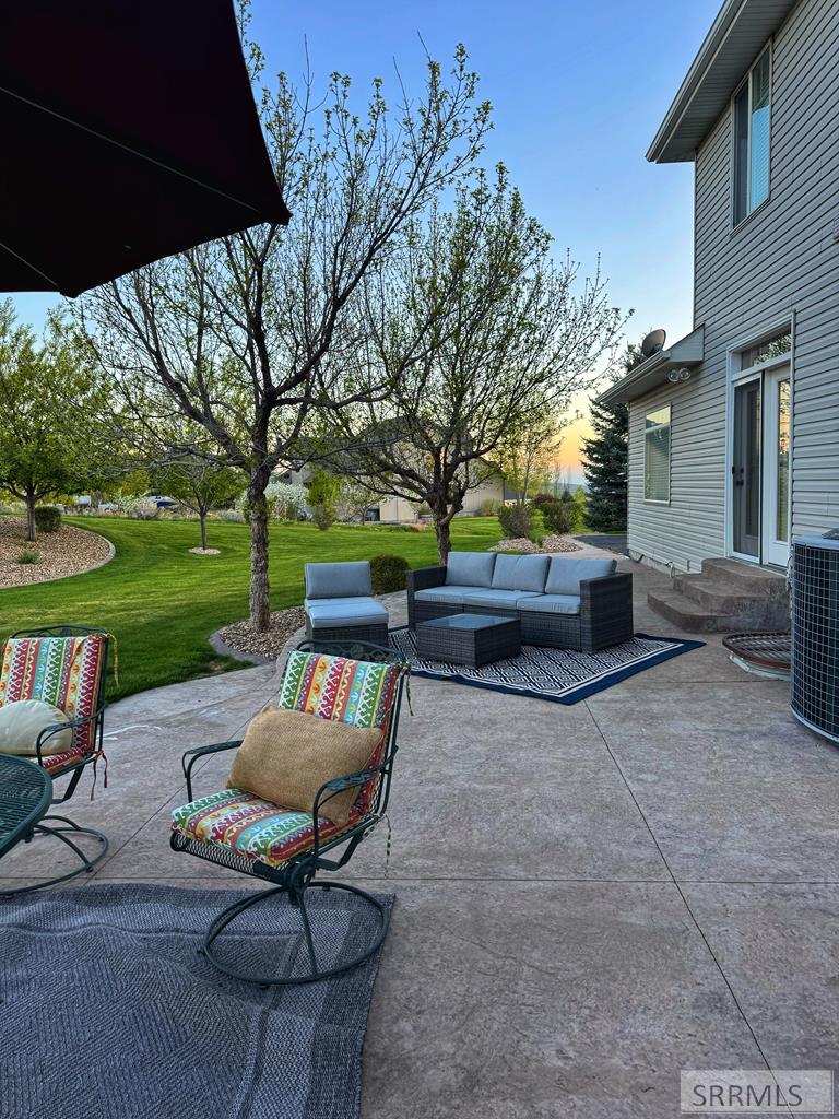 5664 E Sagewood Drive