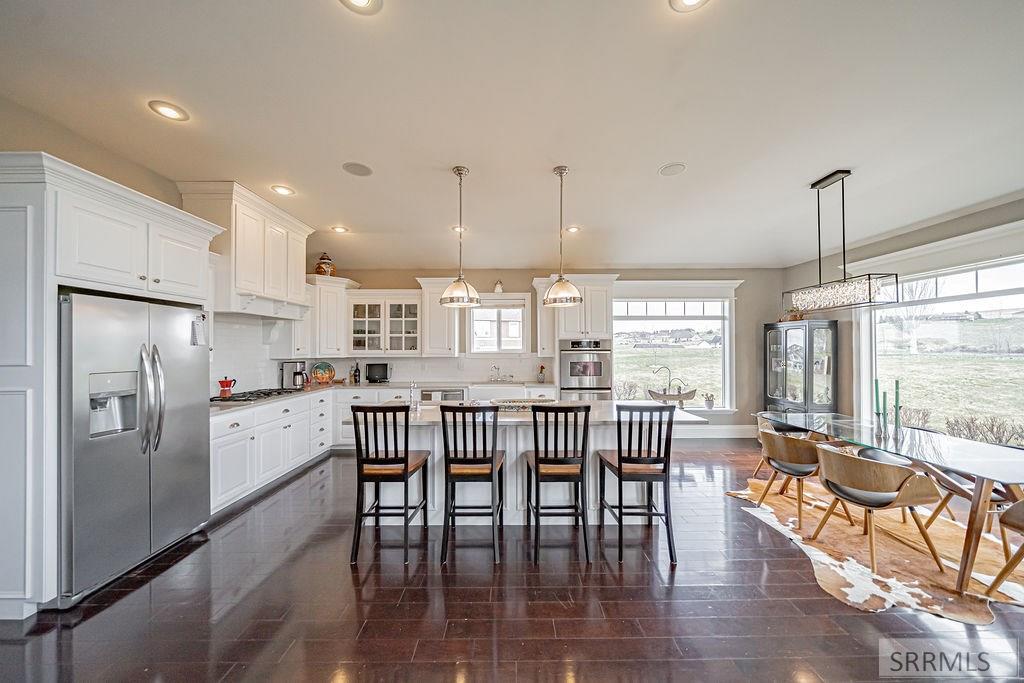 5664 E Sagewood Drive