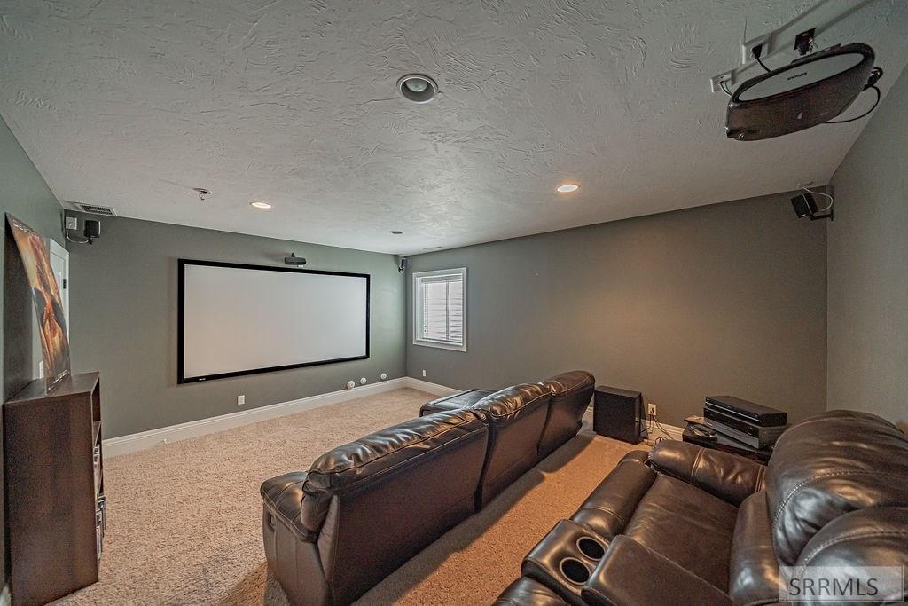 5664 E Sagewood Drive