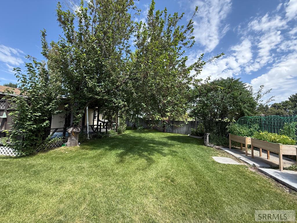1076 Singletree Circle