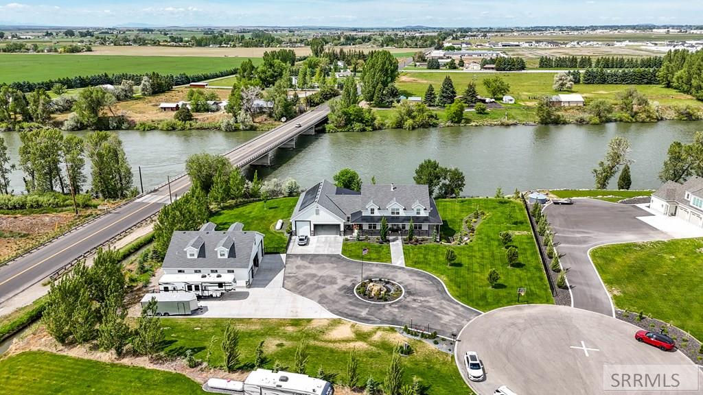 Aerial view of Snake River frontage property in Shelley Idaho with 300 feet of riverfront
