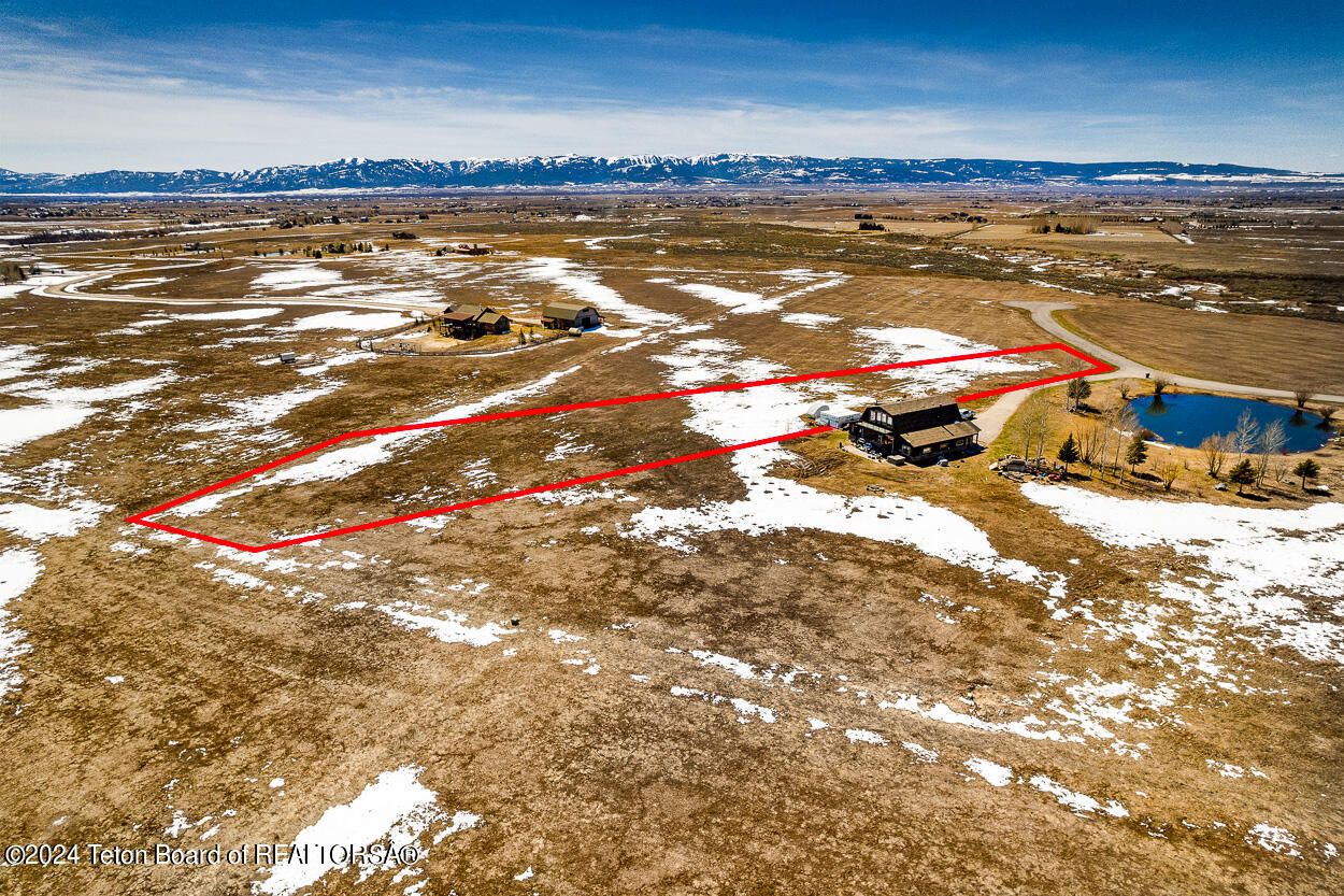 4581 SURPRISE VALLEY Road