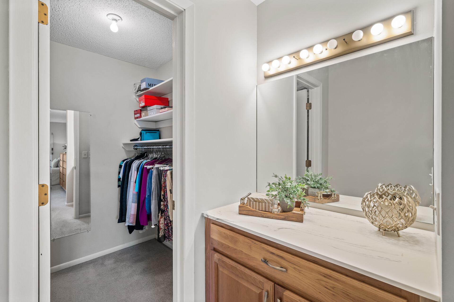 6085 Lincoln Drive Unit: 223