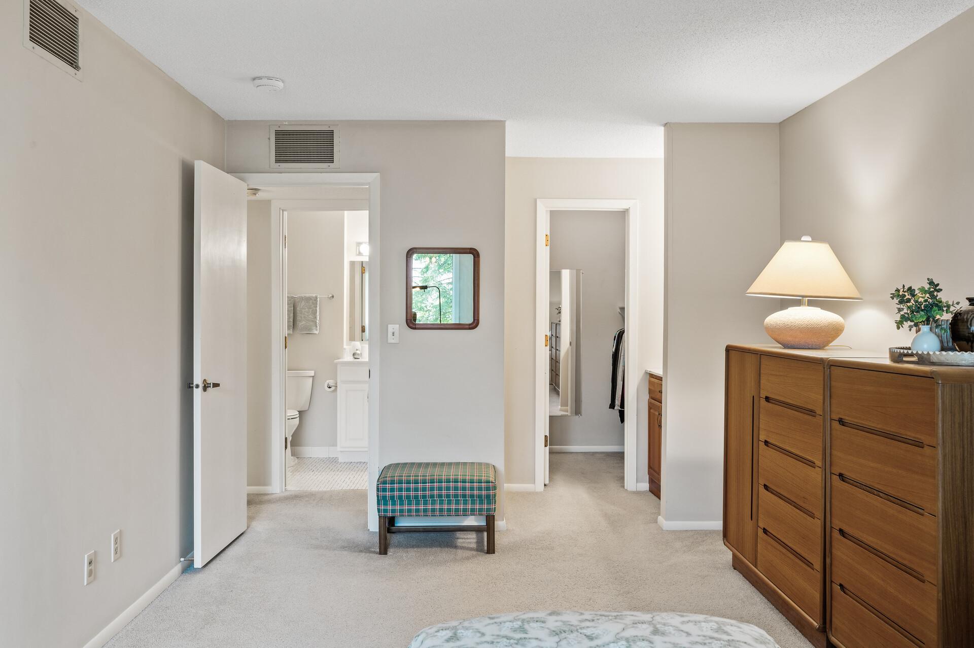 6085 Lincoln Drive Unit: 223