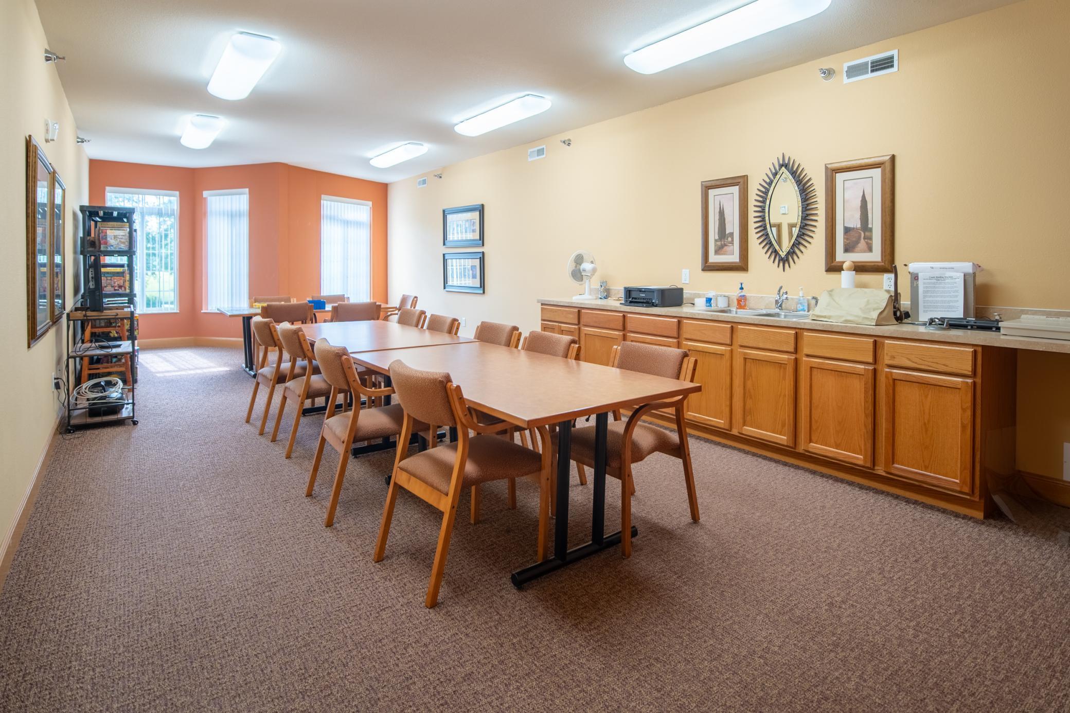8200 W 33rd Street Unit: 208