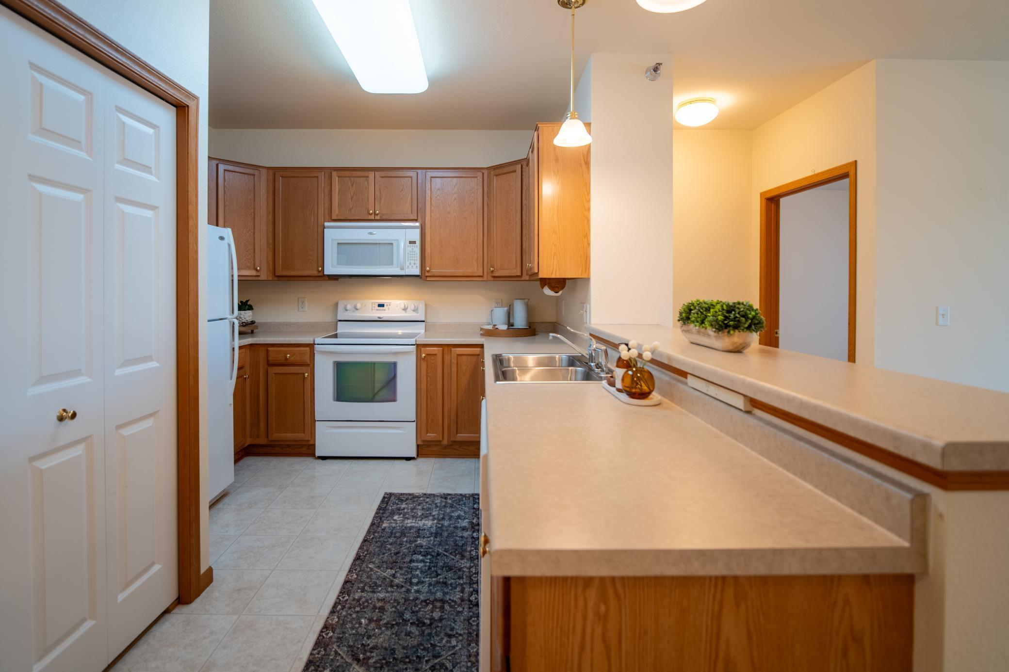 8200 W 33rd Street Unit: 208