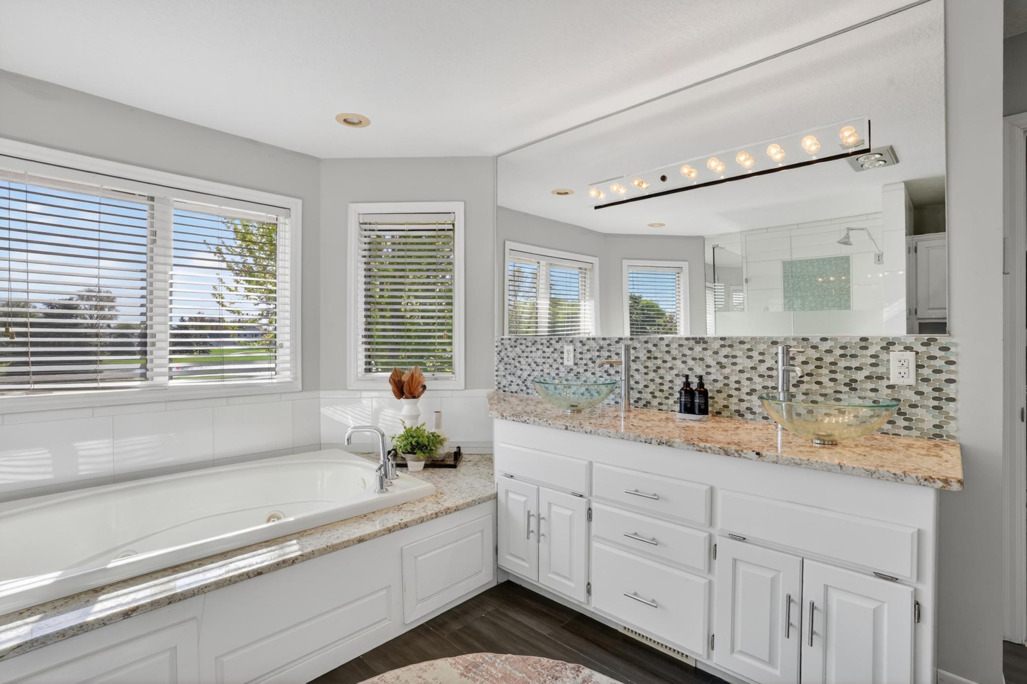 8842 Hillswick Trail