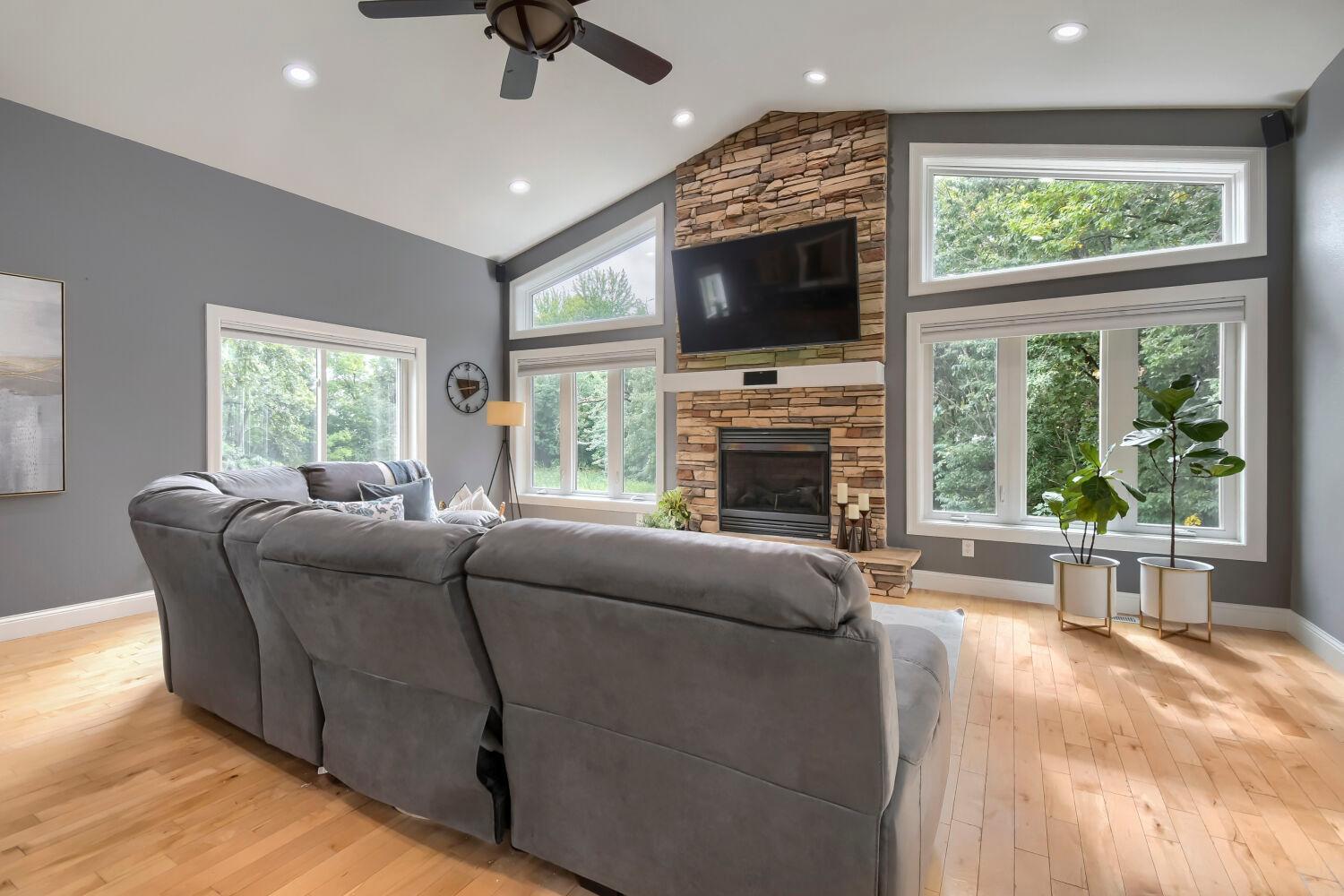 22376 Brett Trail
