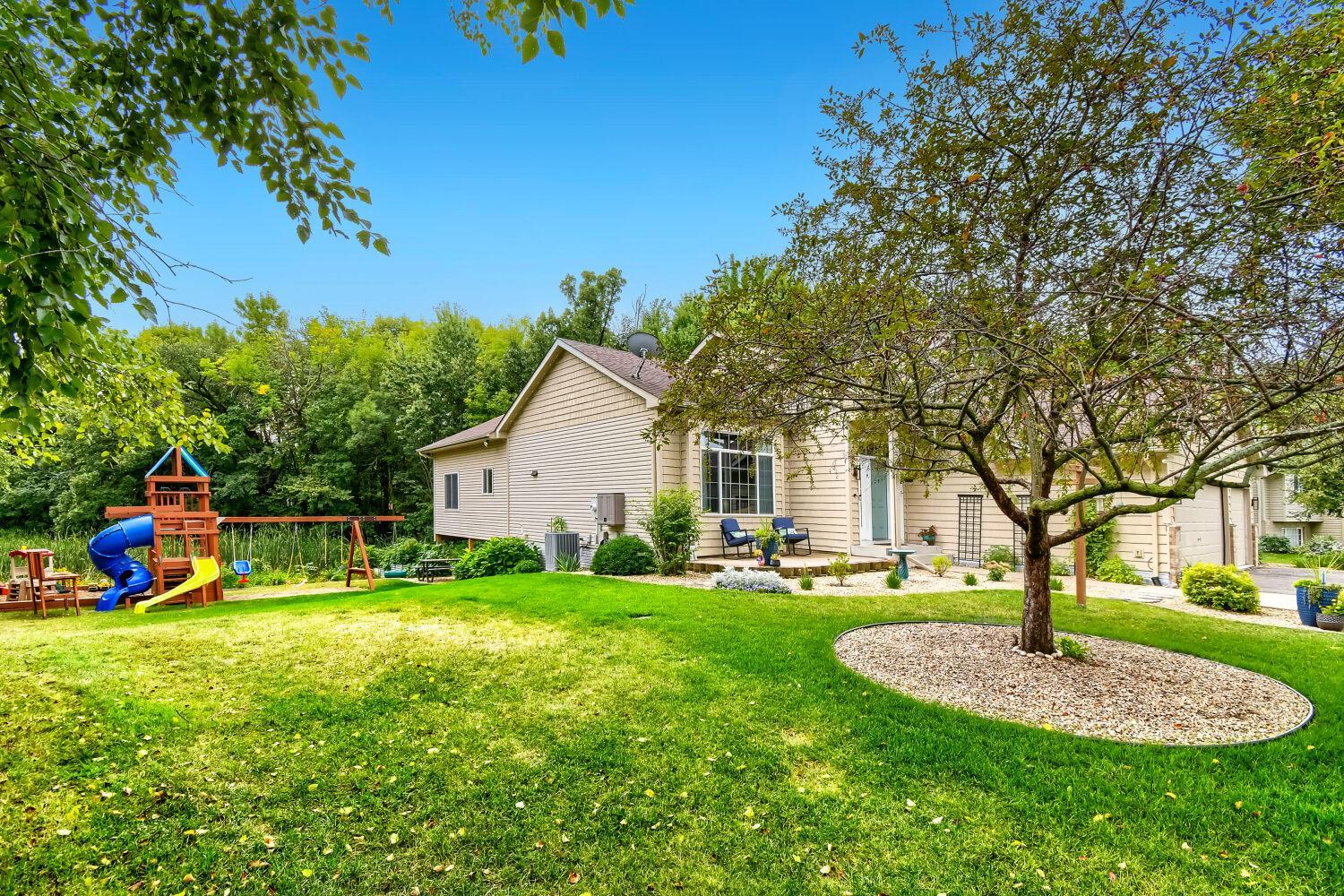 22376 Brett Trail