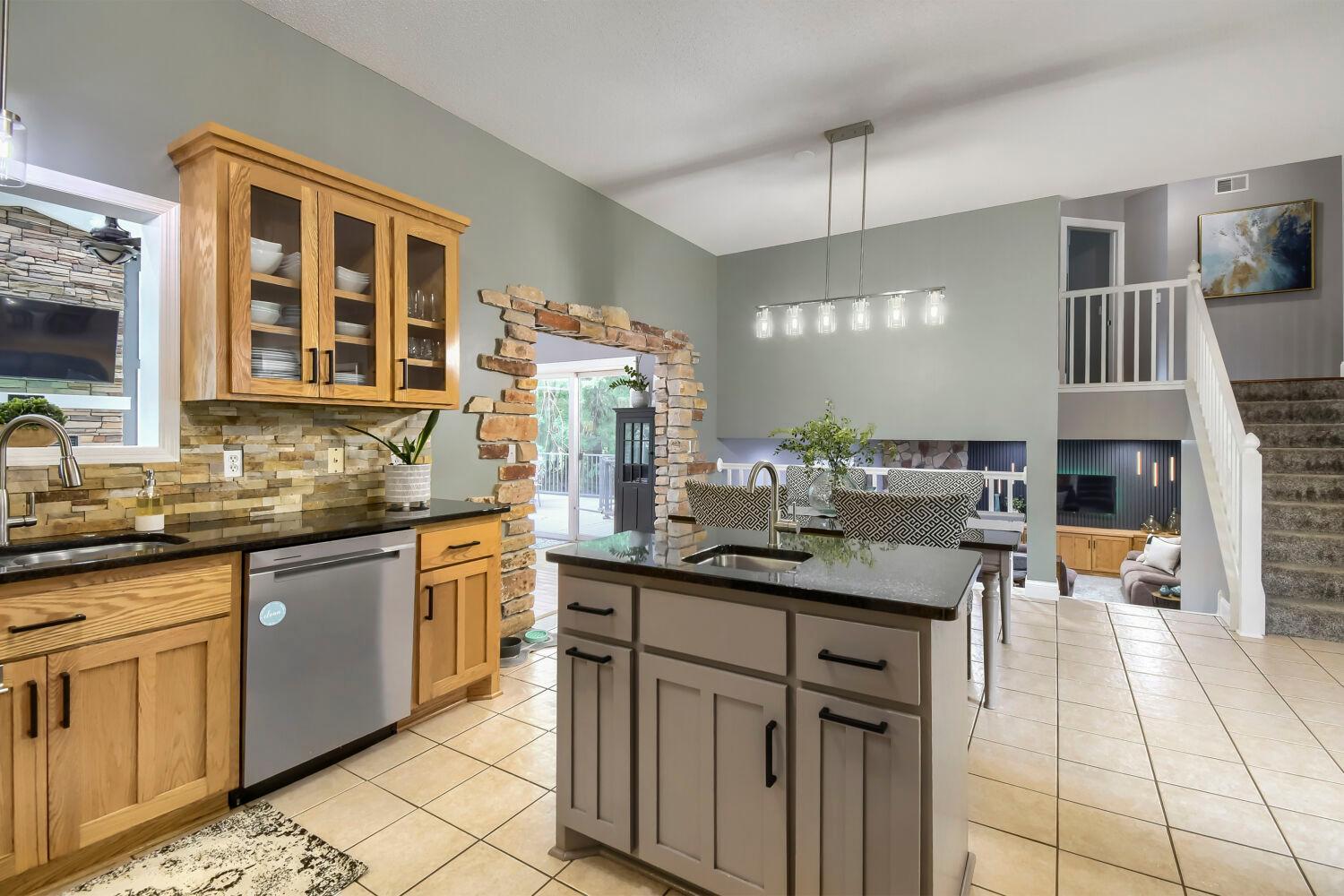 22376 Brett Trail