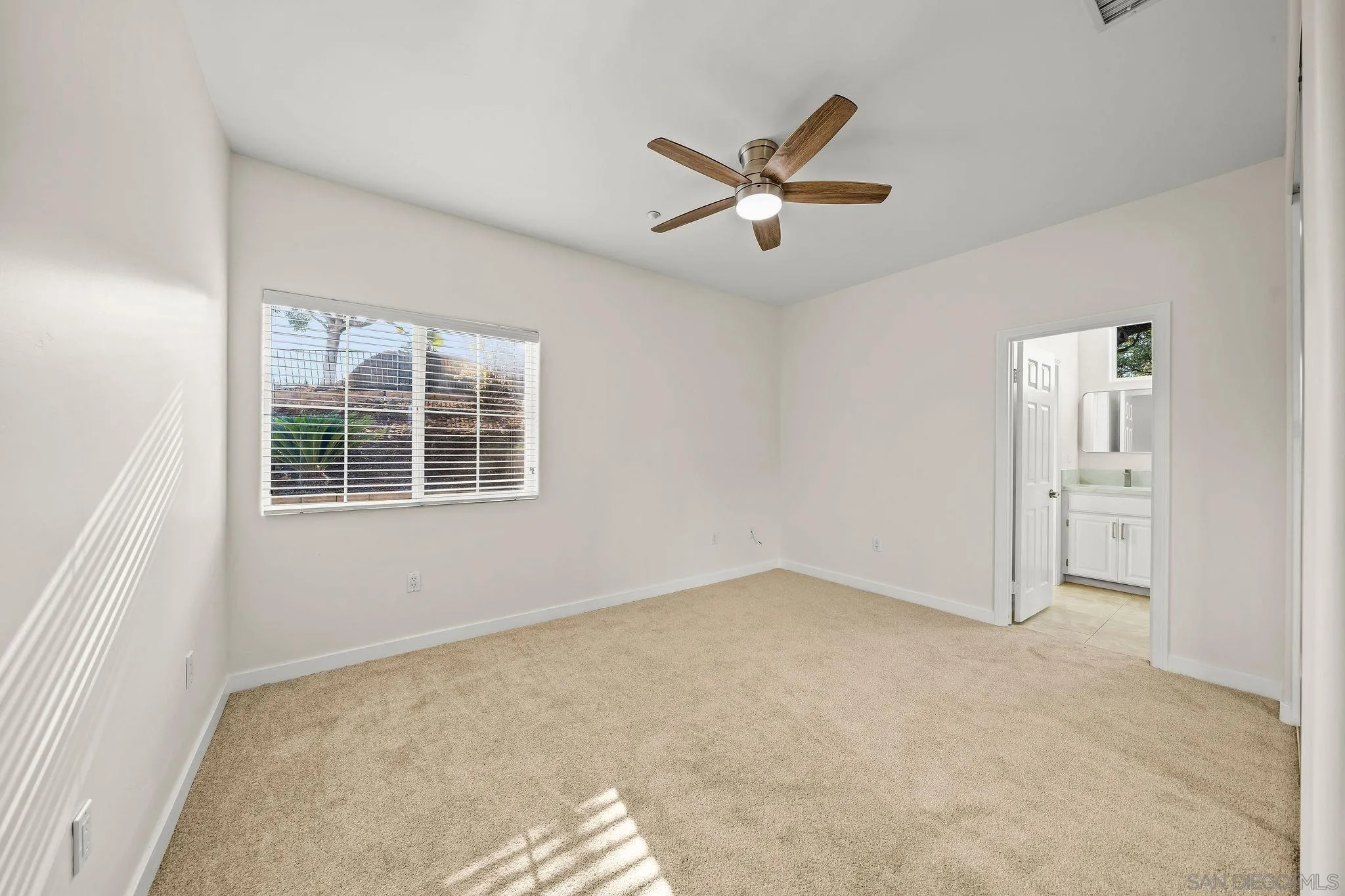 2625-27 Rancho Sierra