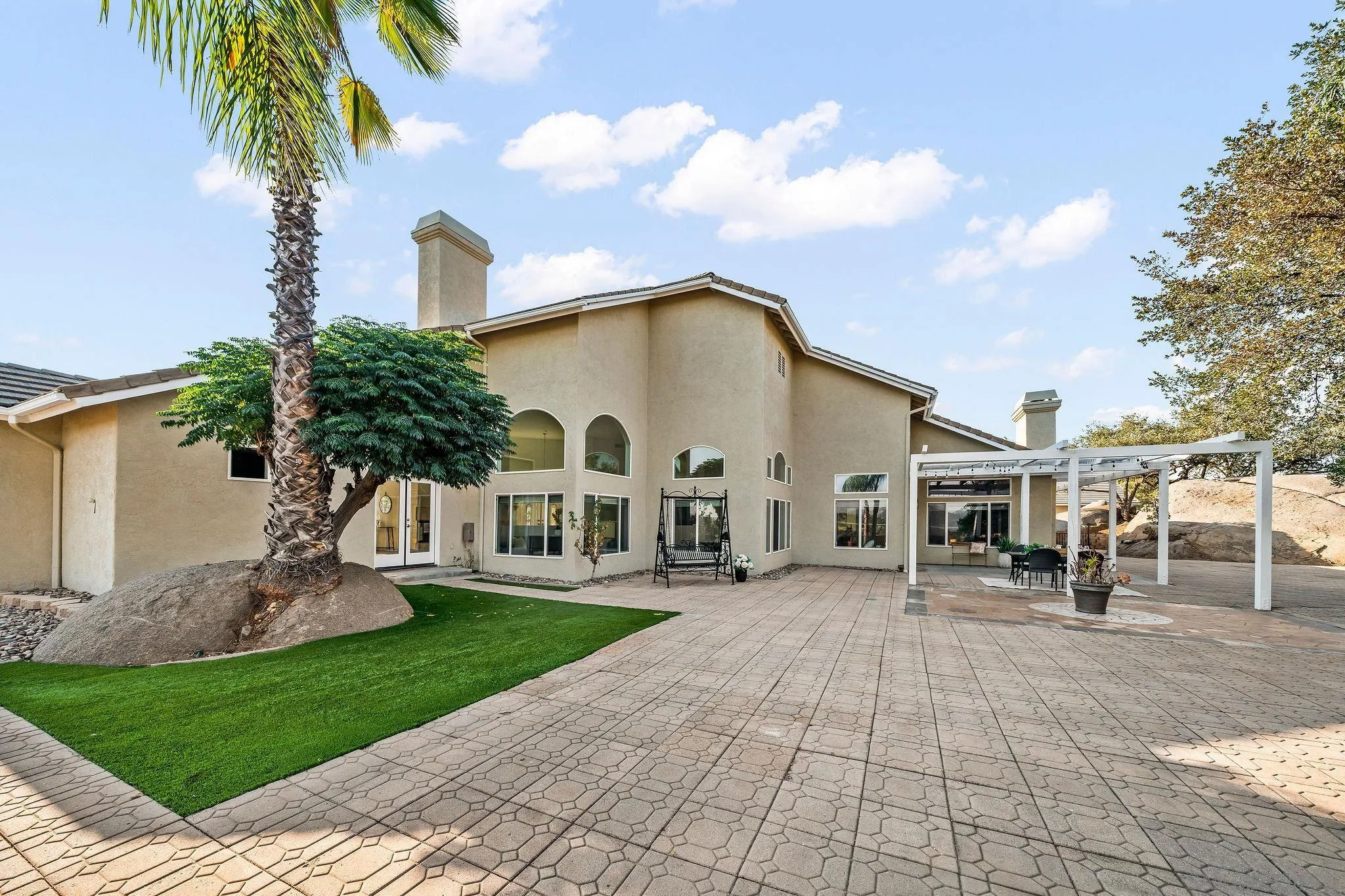 2625-27 Rancho Sierra