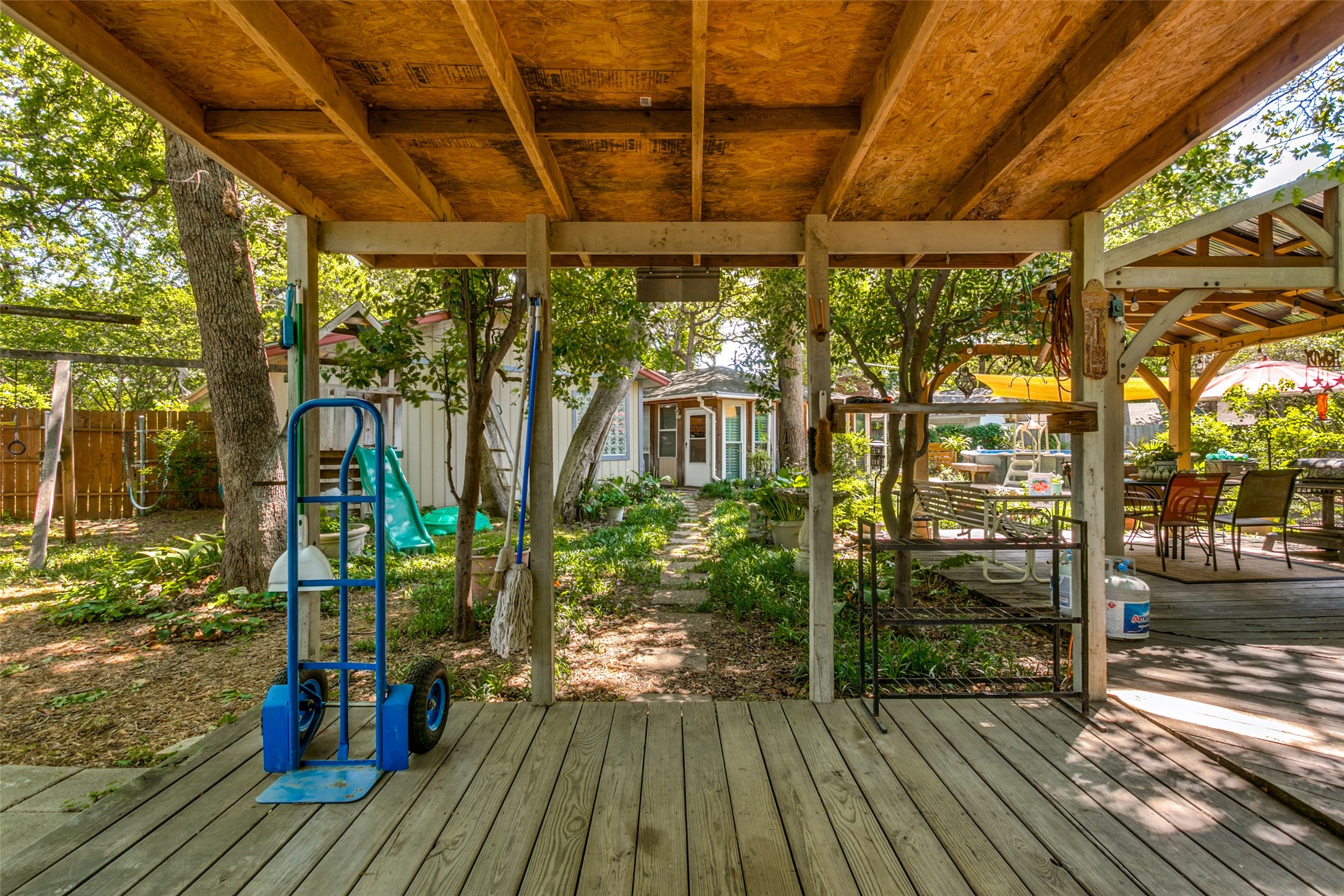 637 Post Oak Drive
