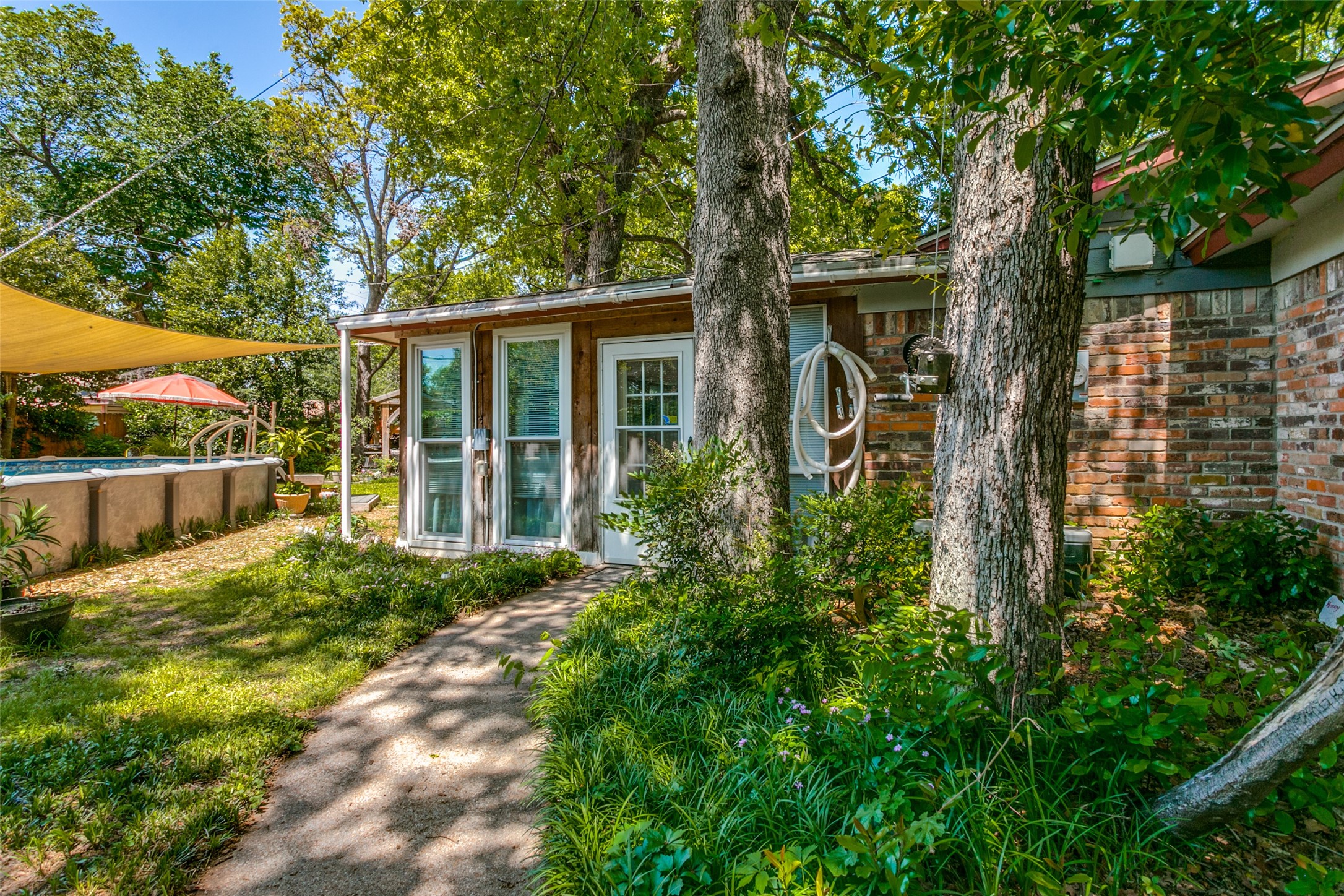 637 Post Oak Drive
