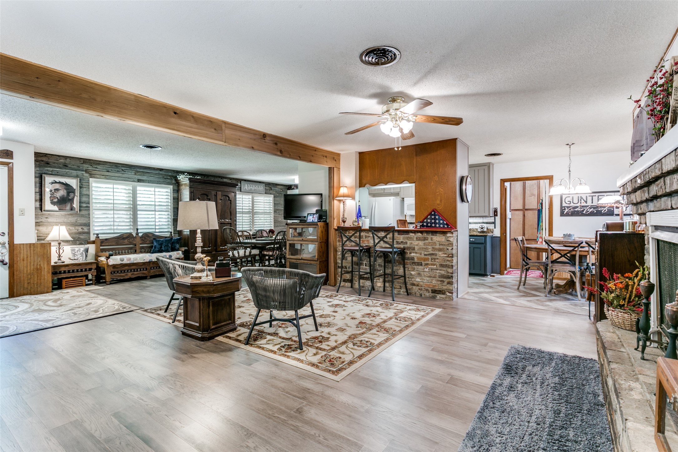 637 Post Oak Drive