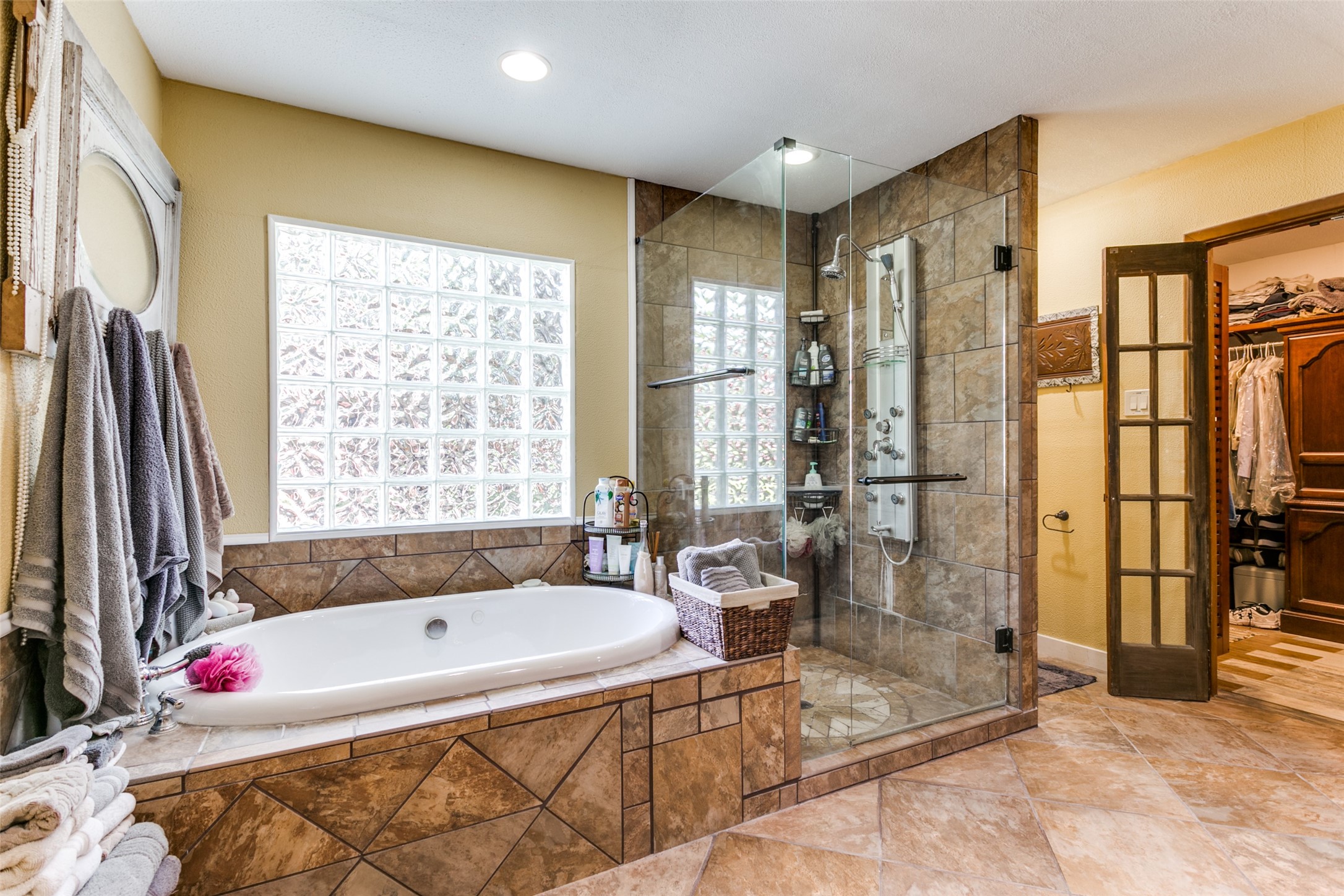 637 Post Oak Drive