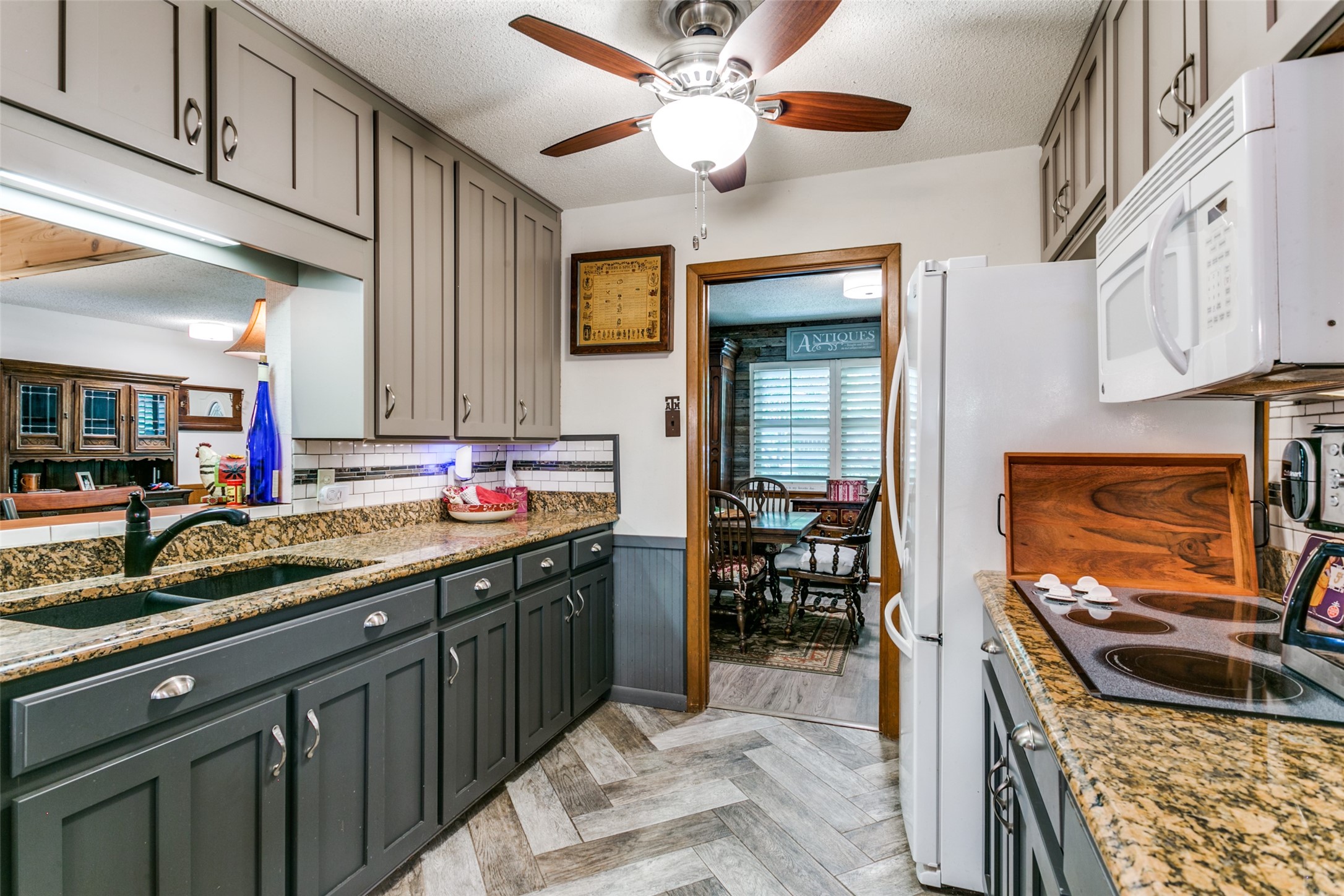 637 Post Oak Drive