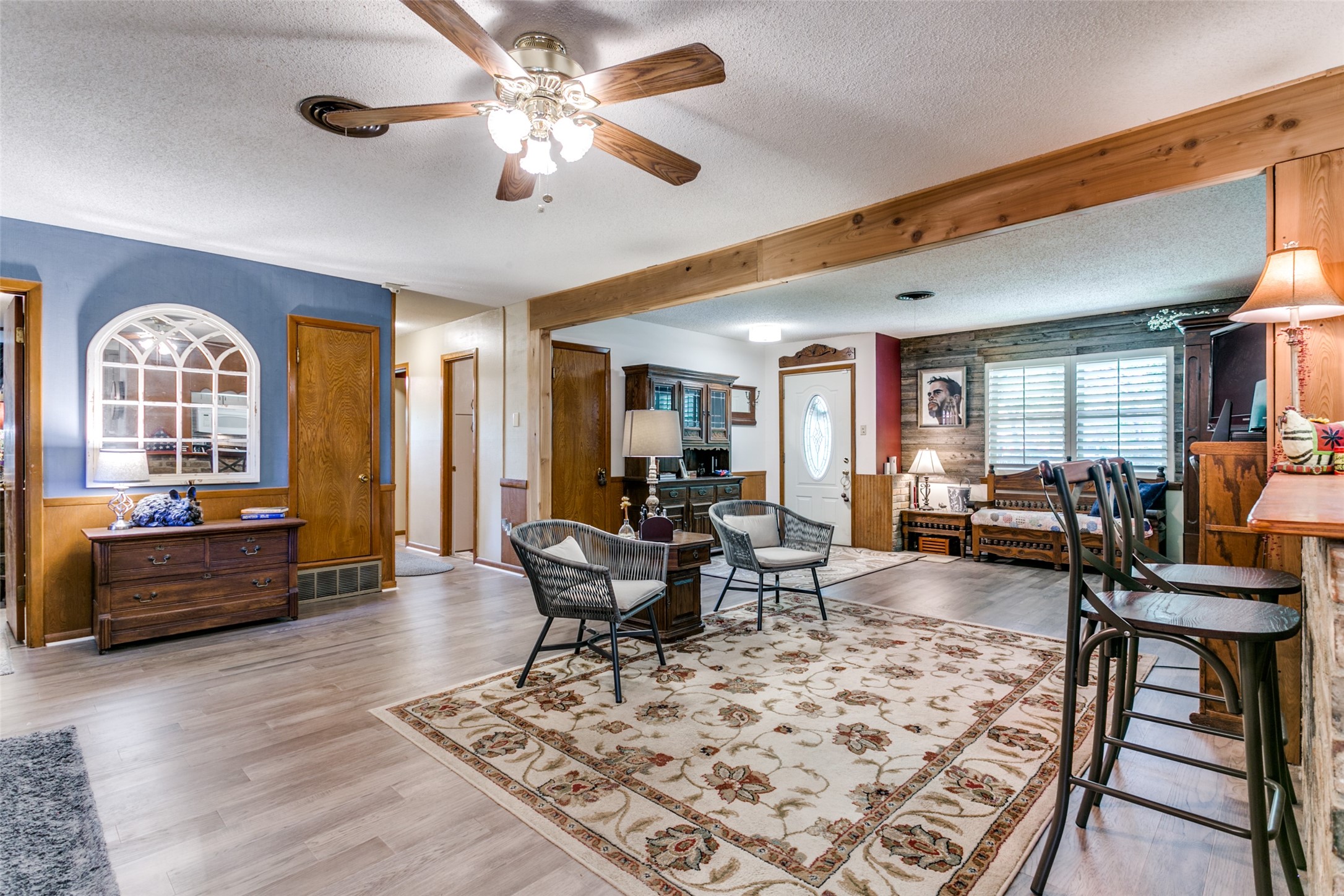 637 Post Oak Drive