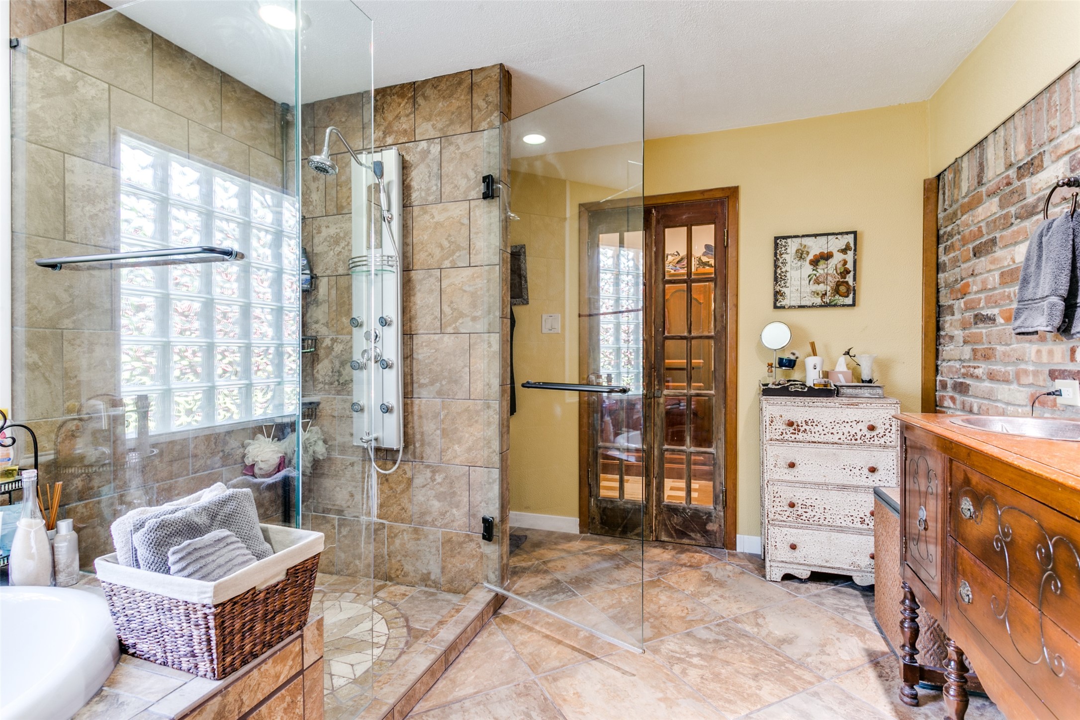 637 Post Oak Drive