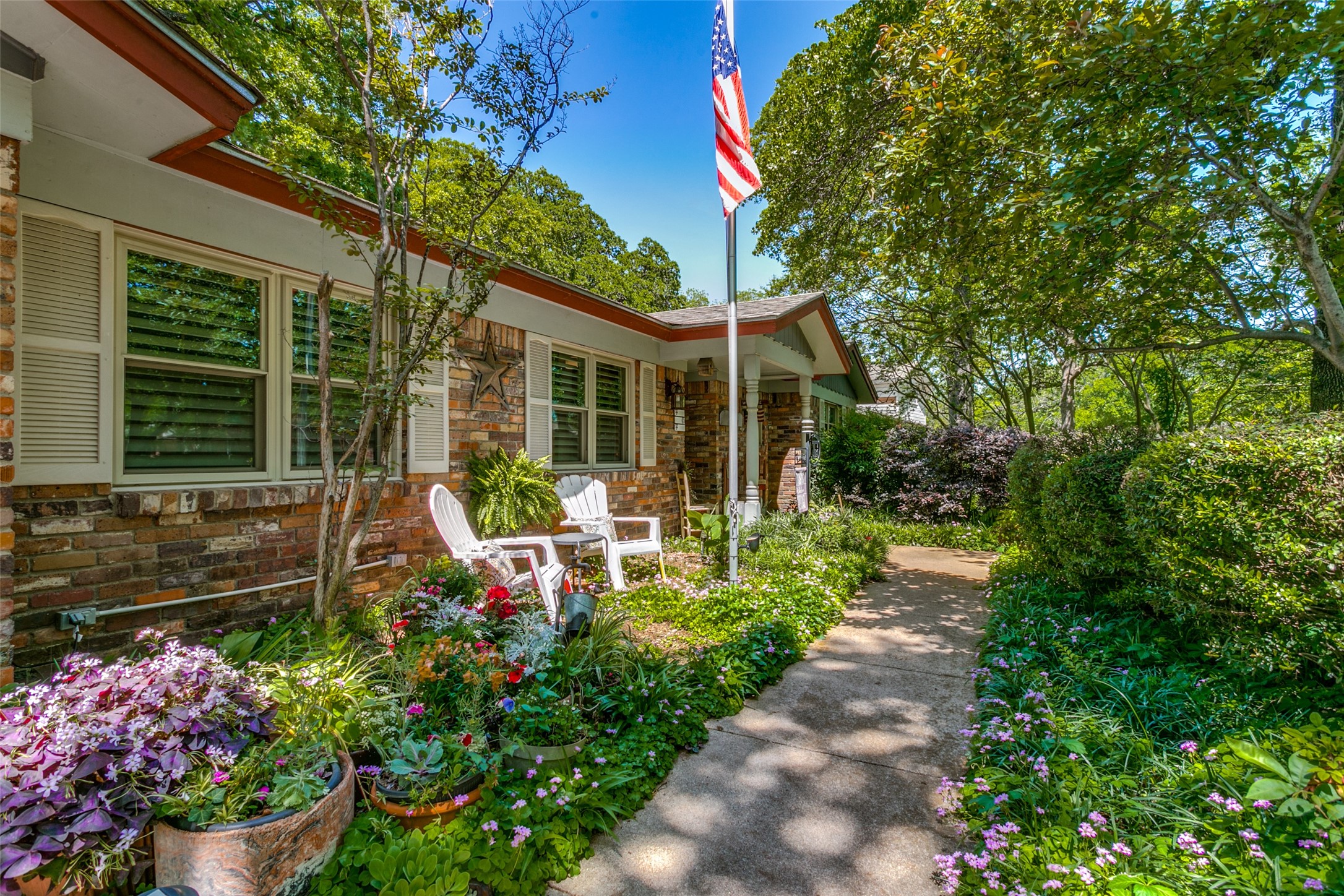 637 Post Oak Drive
