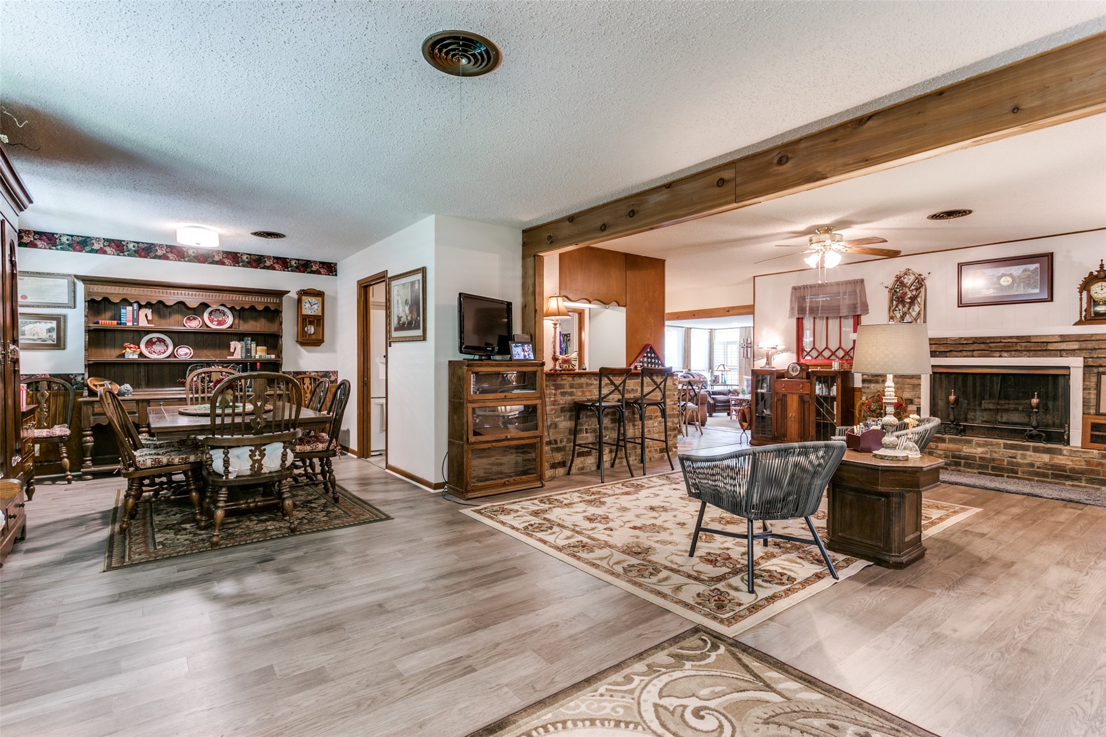 637 Post Oak Drive