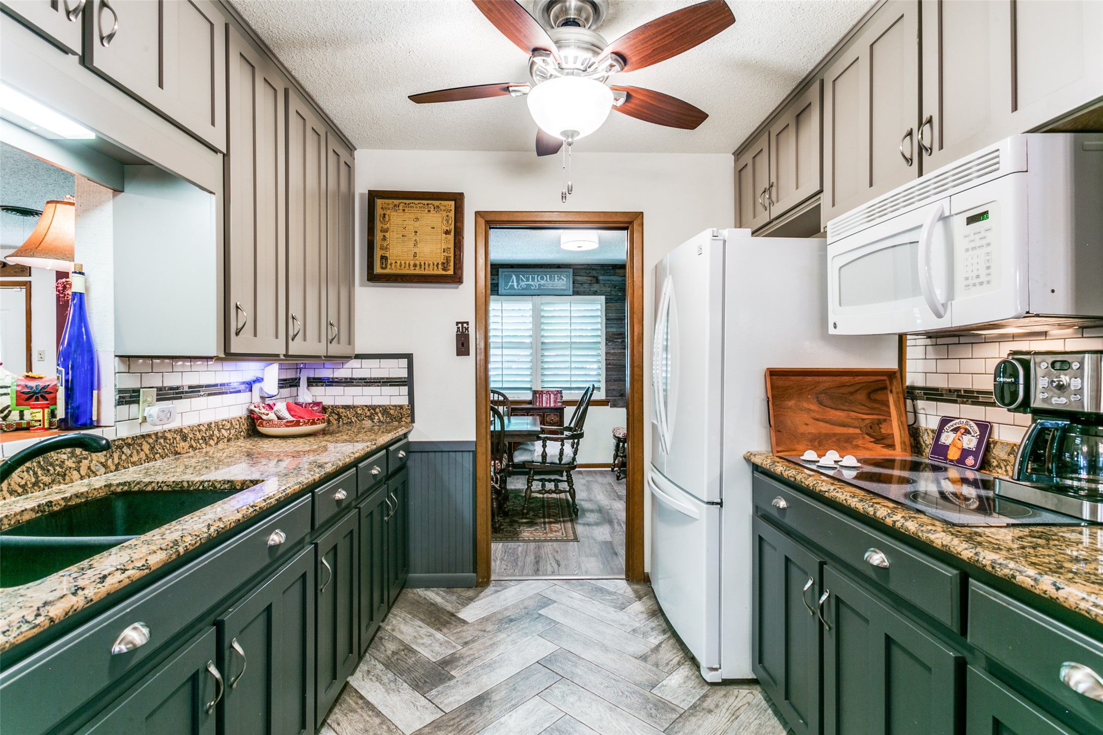 637 Post Oak Drive