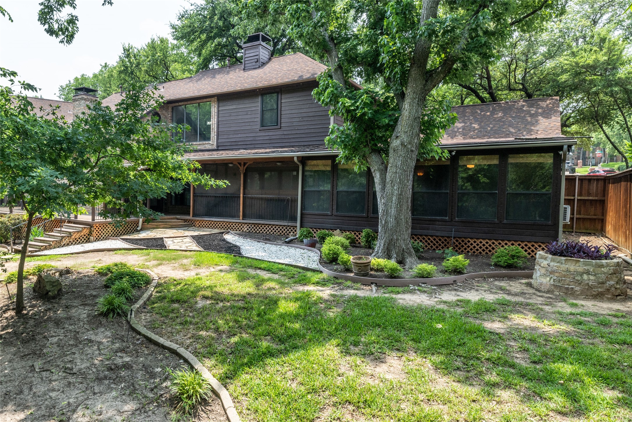 2701 Wooded Trail Court